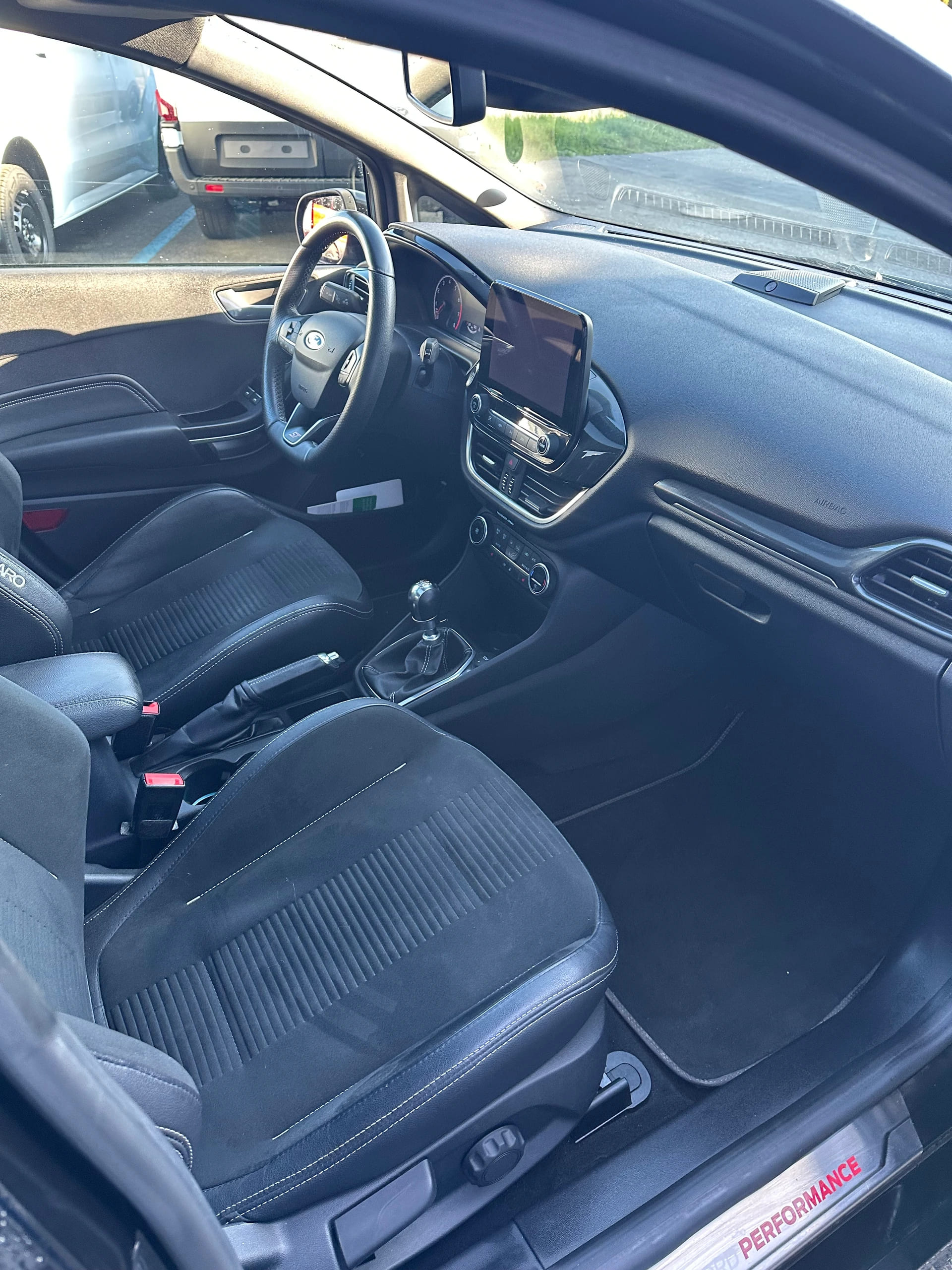 FORD Fiesta 1.5 EcoB ST Pack Leder Excl.-image-12