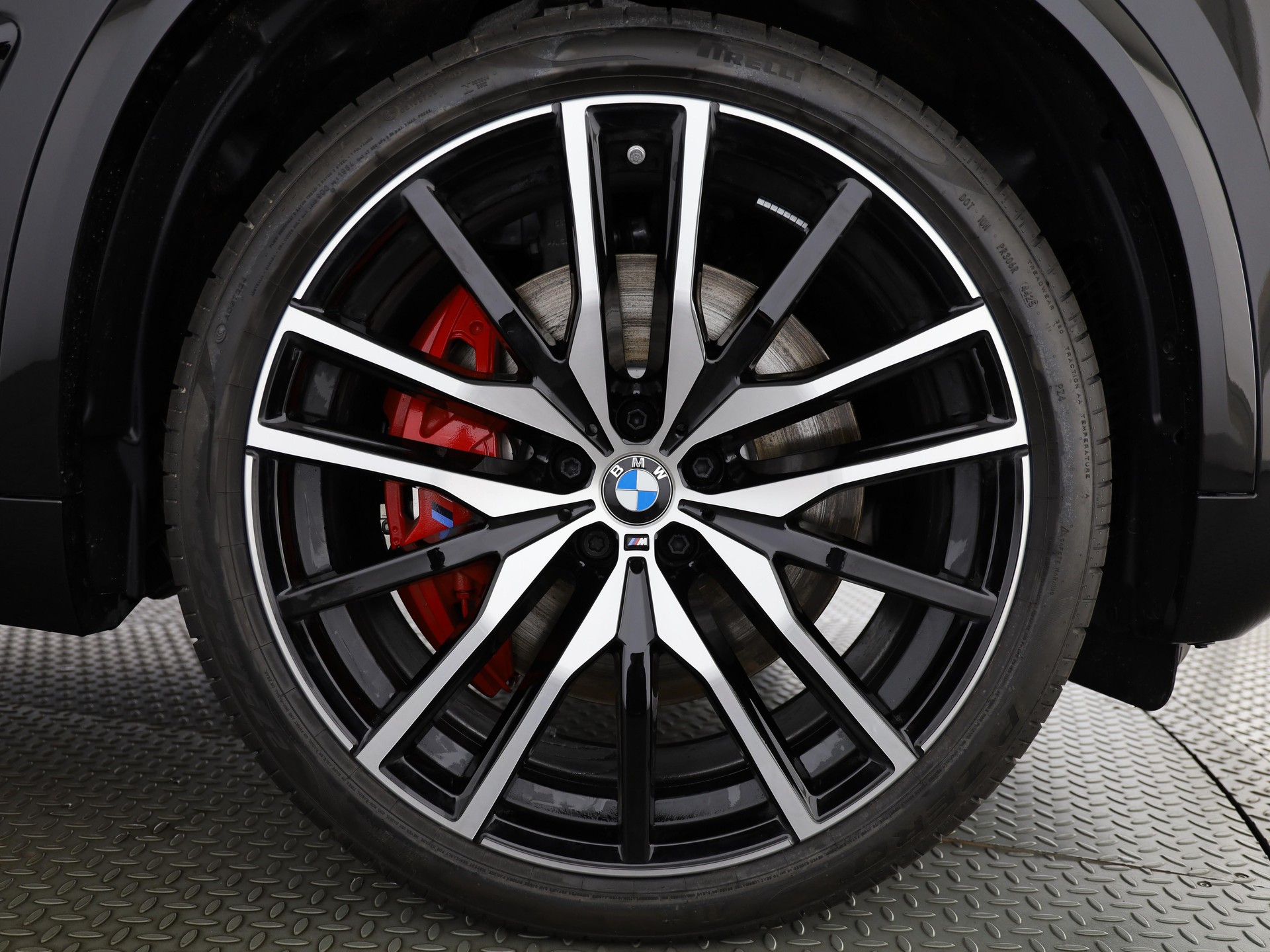 BMW X5 M60i xDrive-image-6