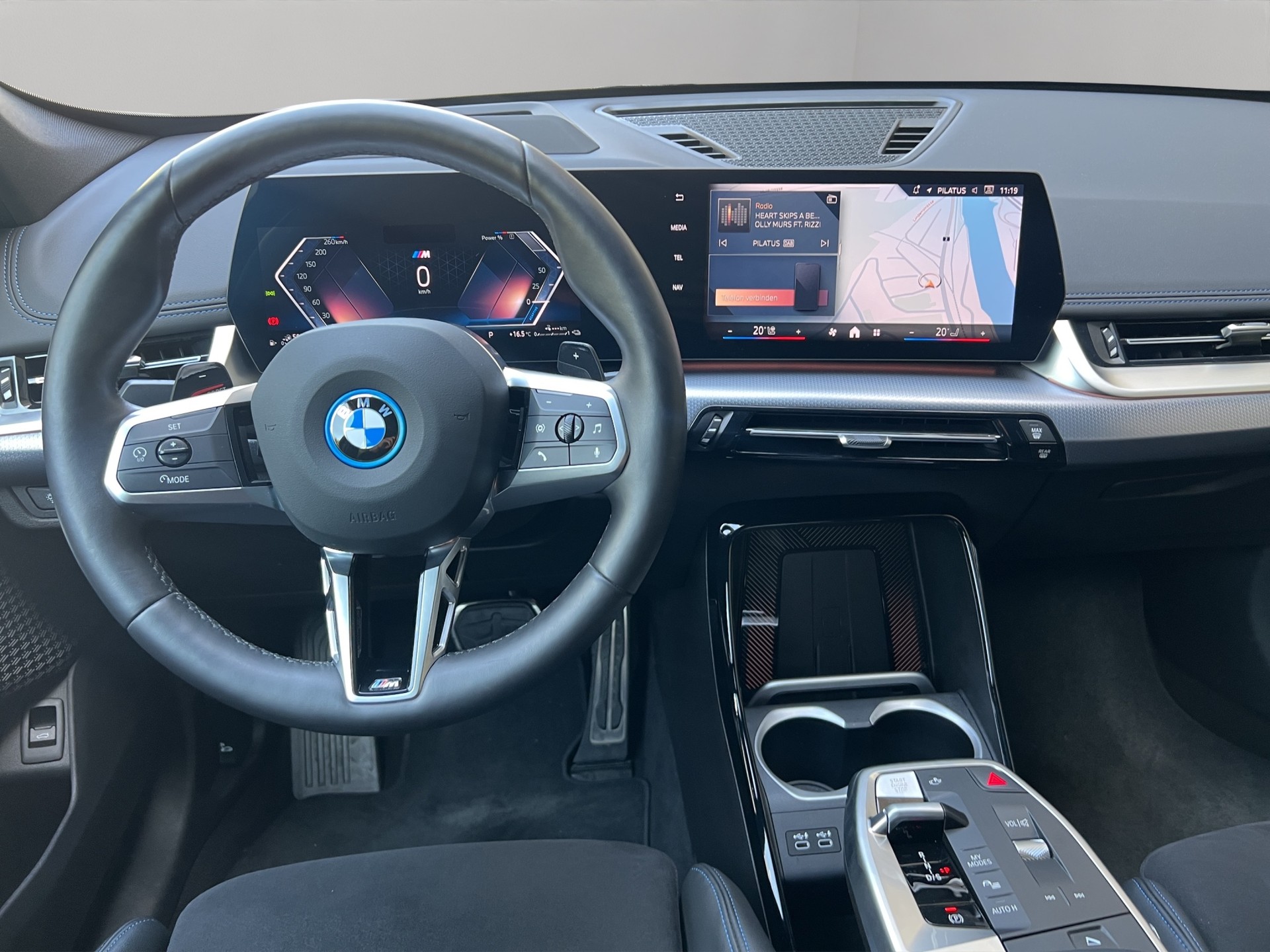 BMW X1 xDrive 30e M Sport-image-16