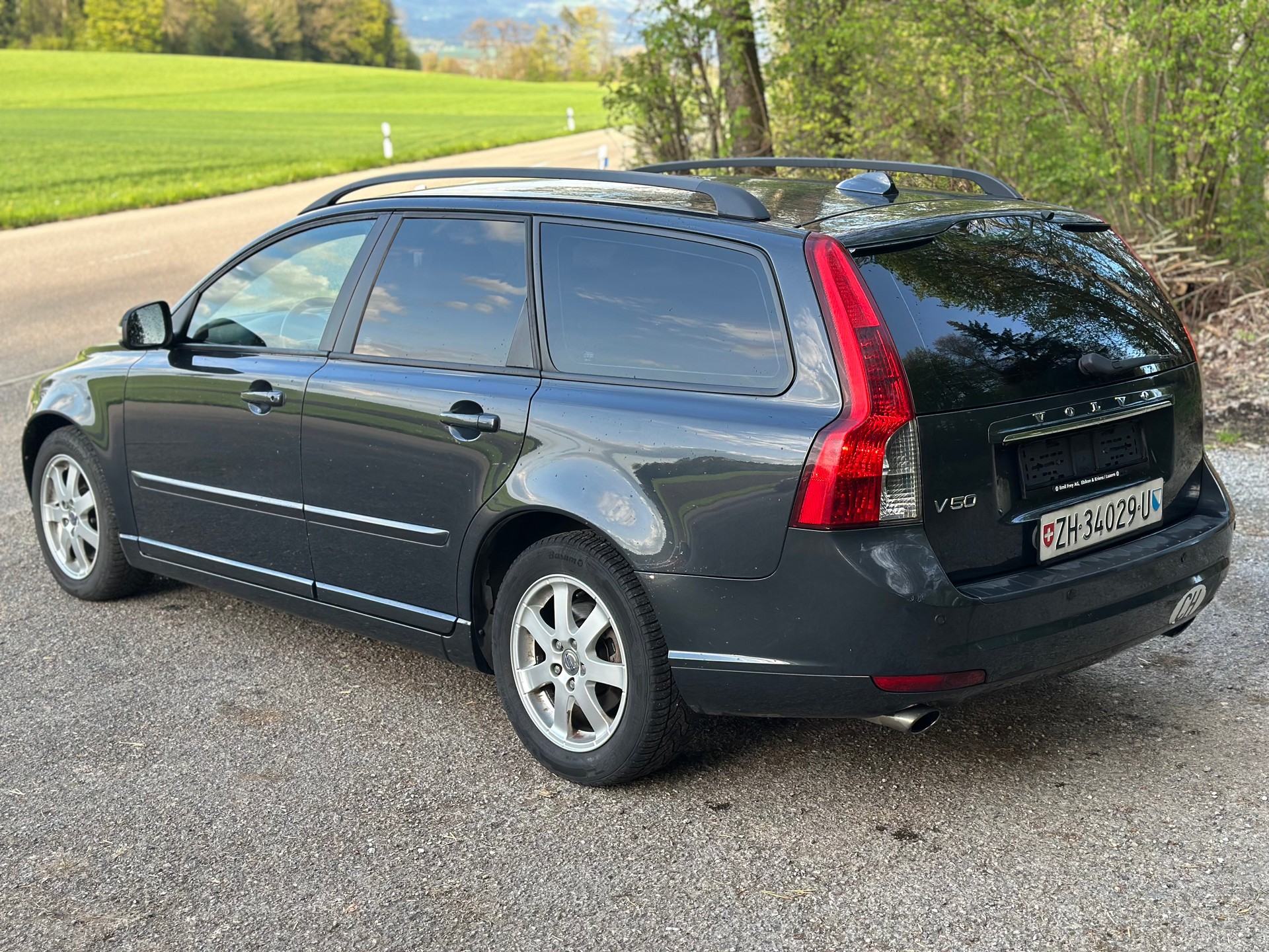 VOLVO V50 D5 Geartronic-image-3