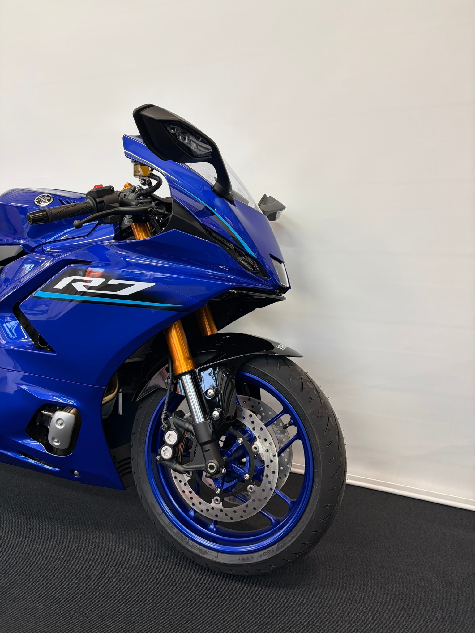 YAMAHA R7 (35KW) 2026-image-4