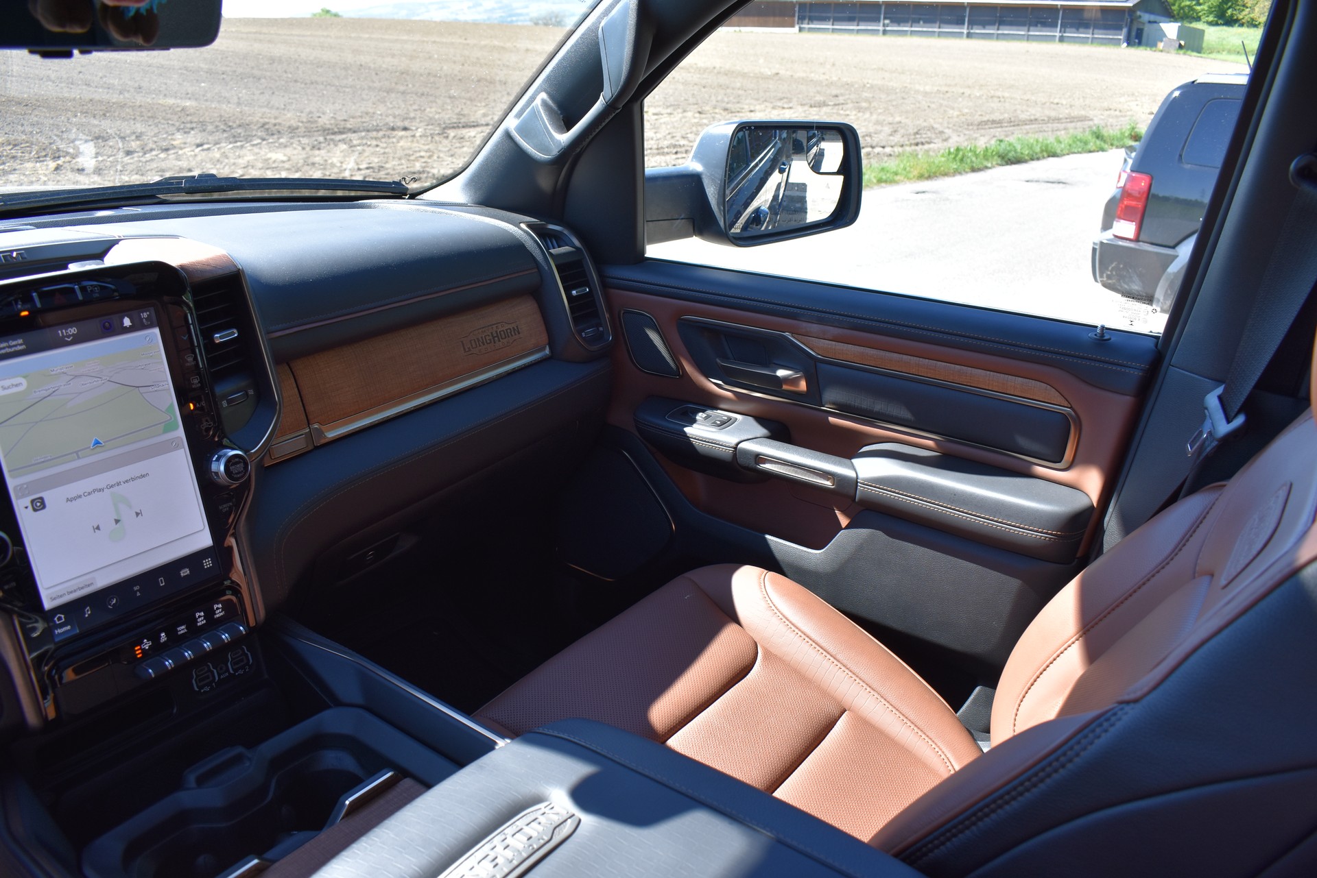 DODGE Ram 1500 Longhorn-image-10