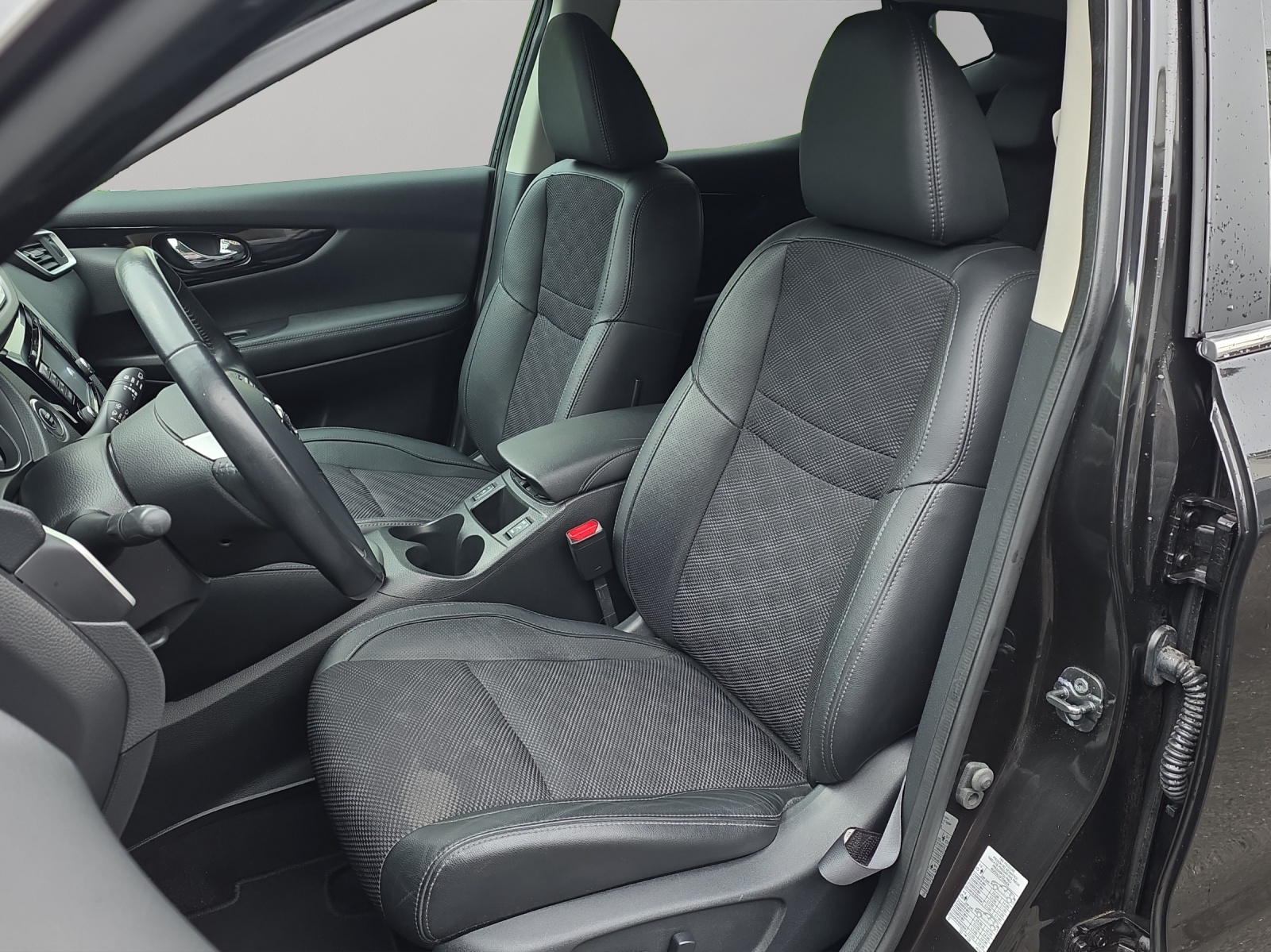 NISSAN Qashqai 1.6 dCi tekna Xtronic CVT-image-7
