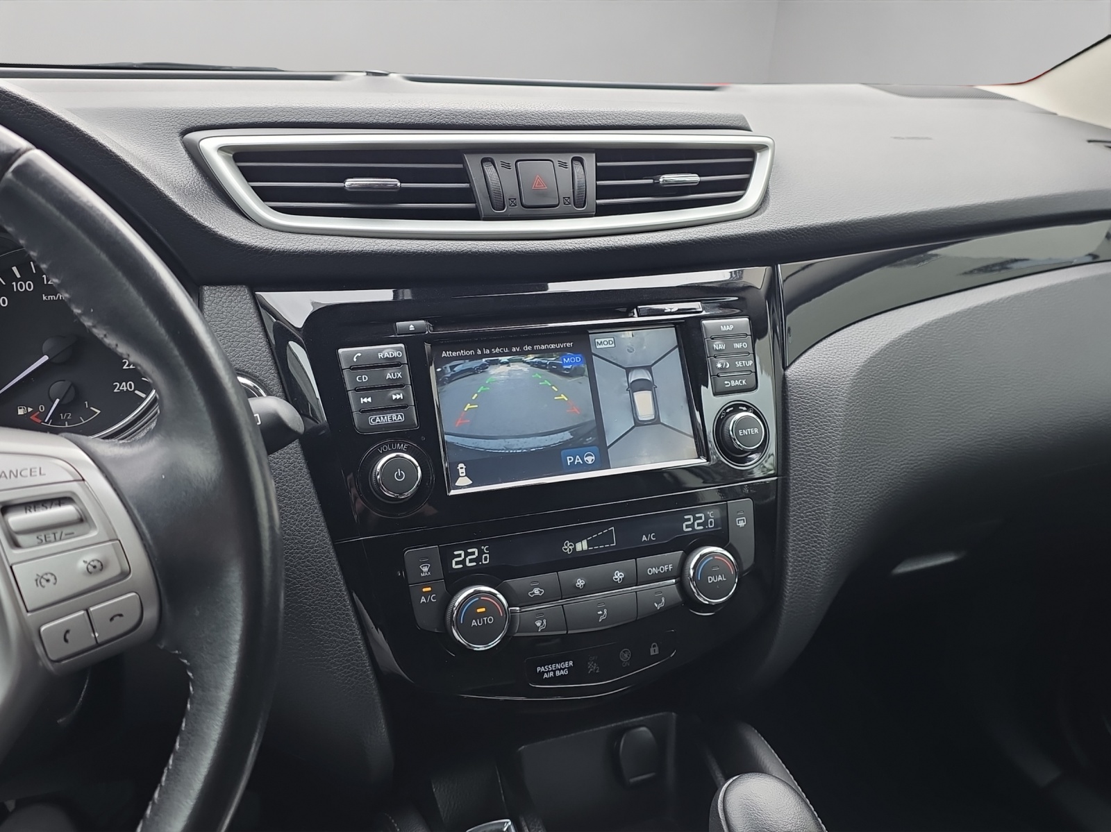 NISSAN Qashqai 1.6 dCi tekna Xtronic CVT-image-11