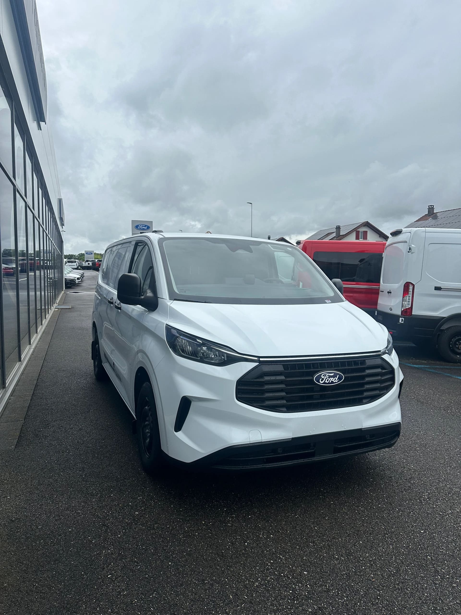 FORD Transit Custom Van 320 L1 2.0 EcoBl Trend/136CV/4x4 Aut.-image-7