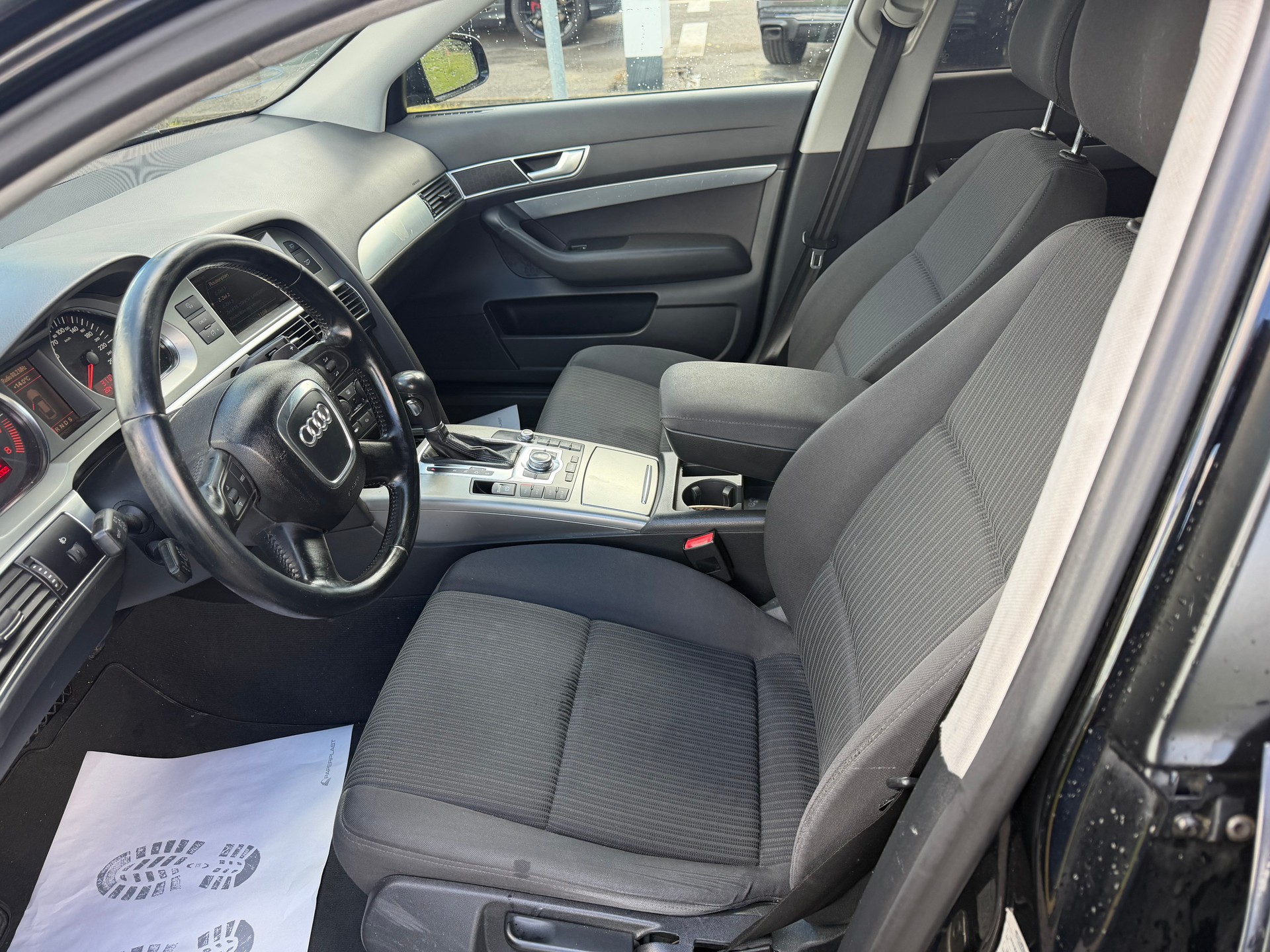 AUDI A6 Limousine 2.0T FSI-image-13