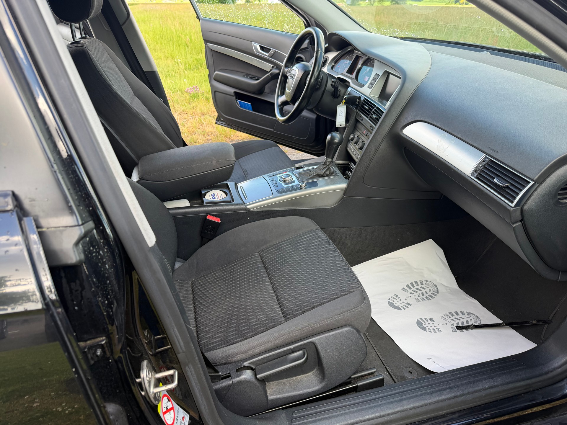 AUDI A6 Limousine 2.0T FSI-image-11