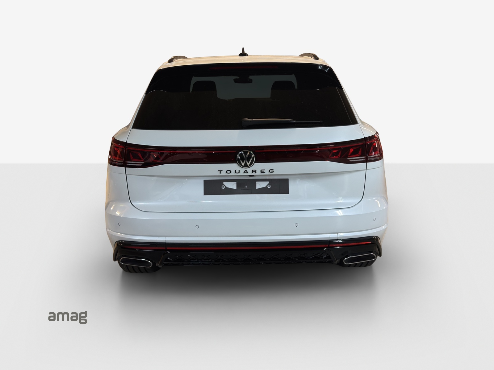 VW Touareg 3.0 TDI R-Line Final Edition Tiptronic-image-3