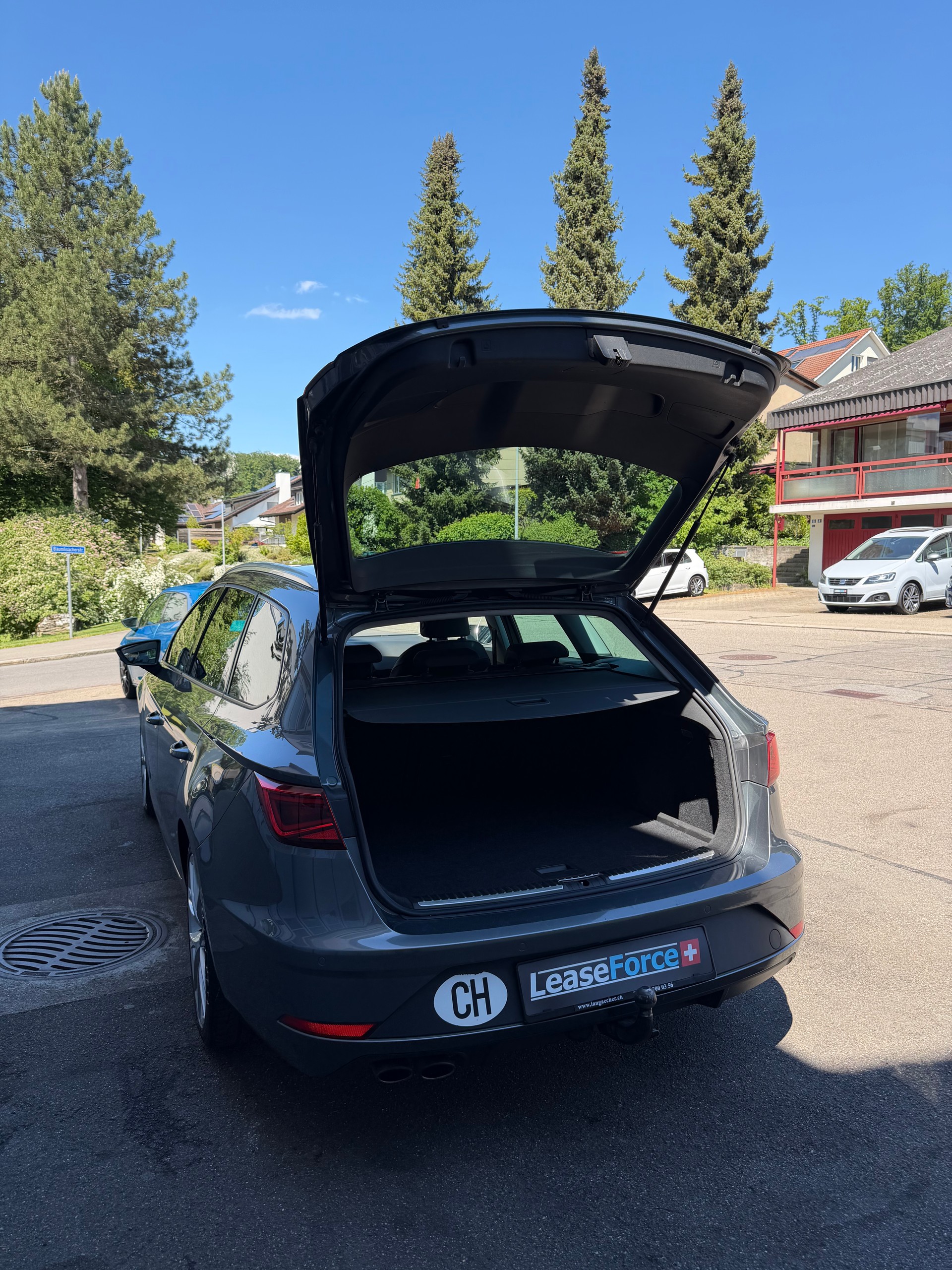 SEAT Leon ST 1.4 TSI ACT FR DSG-image-12