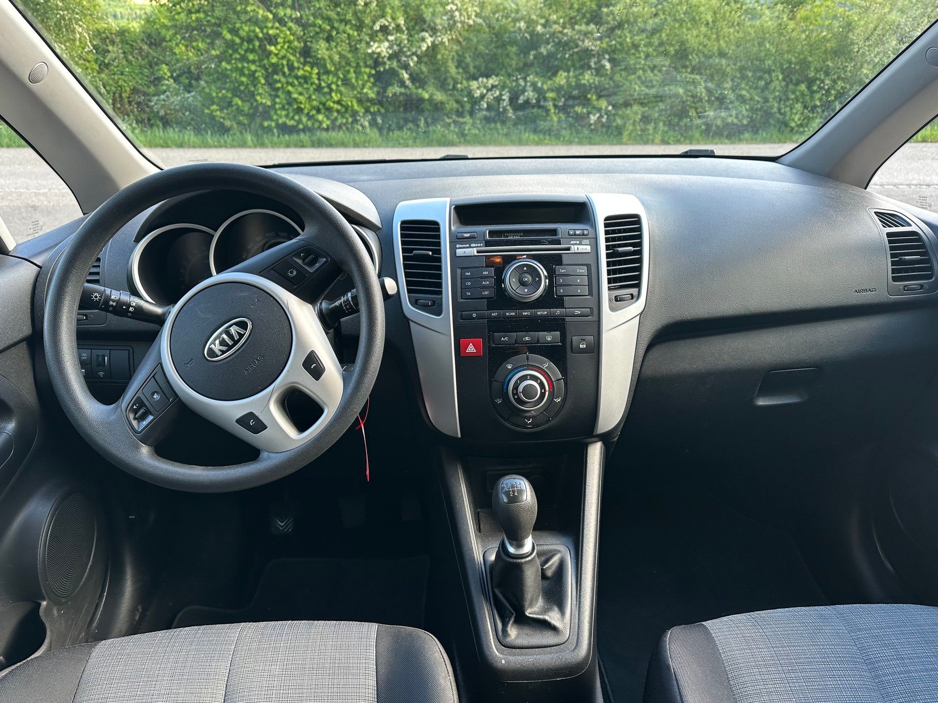 KIA Venga 1.4 CVVT _seven-image-6