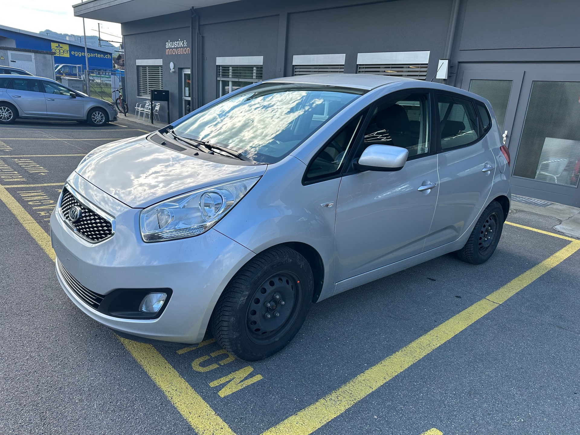 KIA Venga 1.4 CVVT _seven