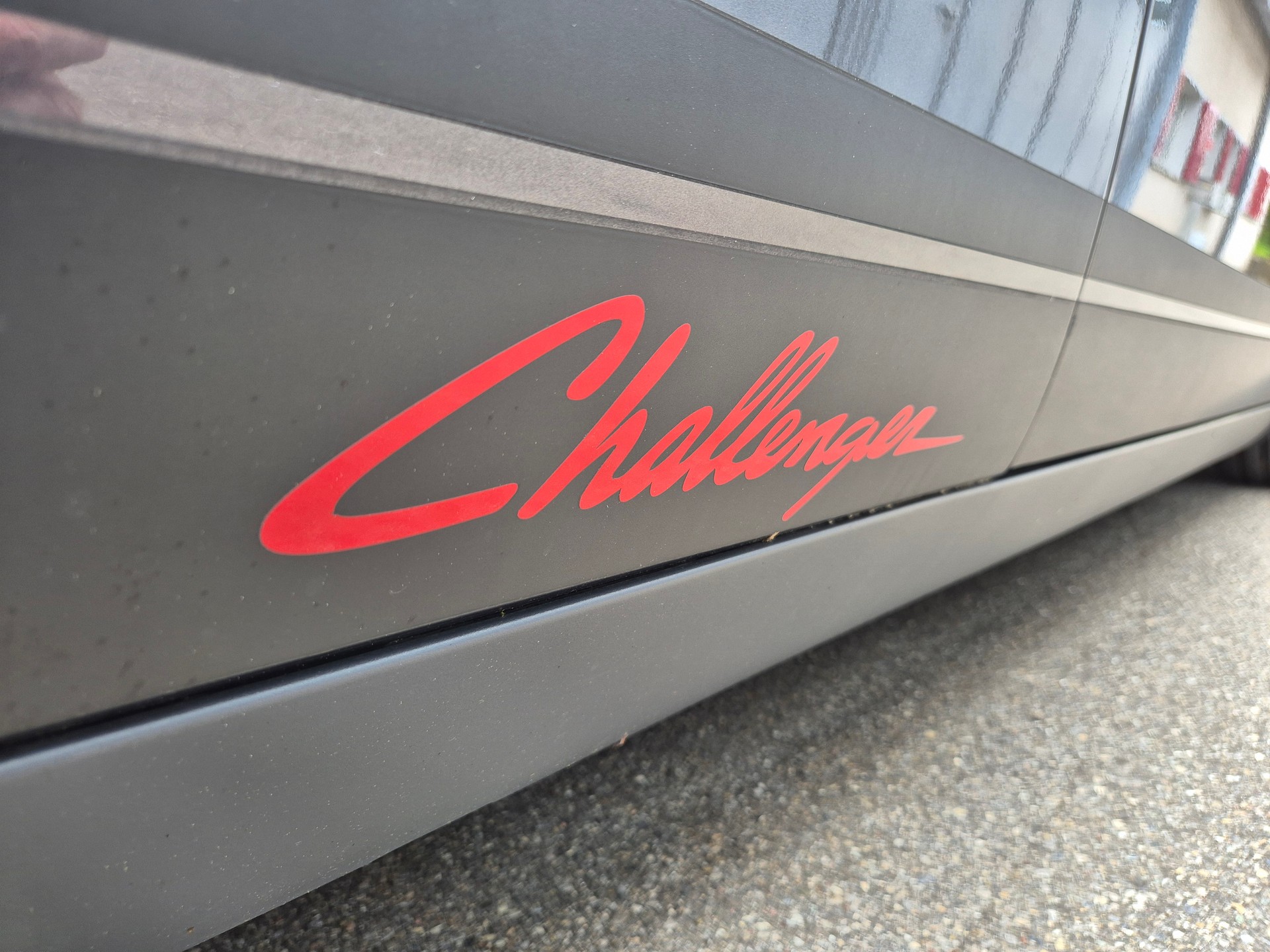 DODGE 6.4-image-11
