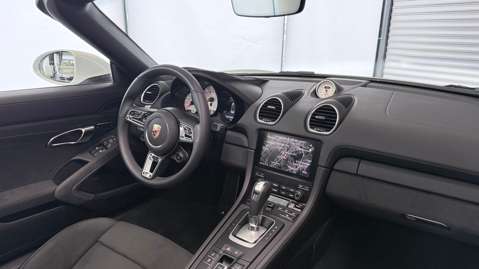 PORSCHE 718 Boxster 4.0 GTS PDK-image-4