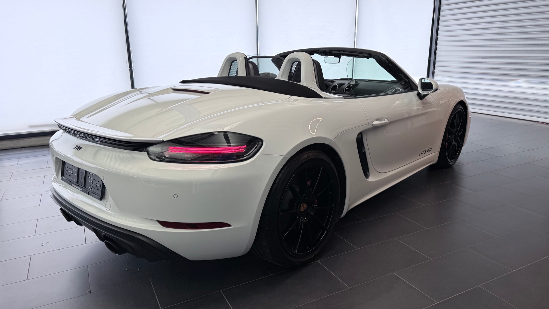 PORSCHE 718 Boxster 4.0 GTS PDK-showroom-element-3