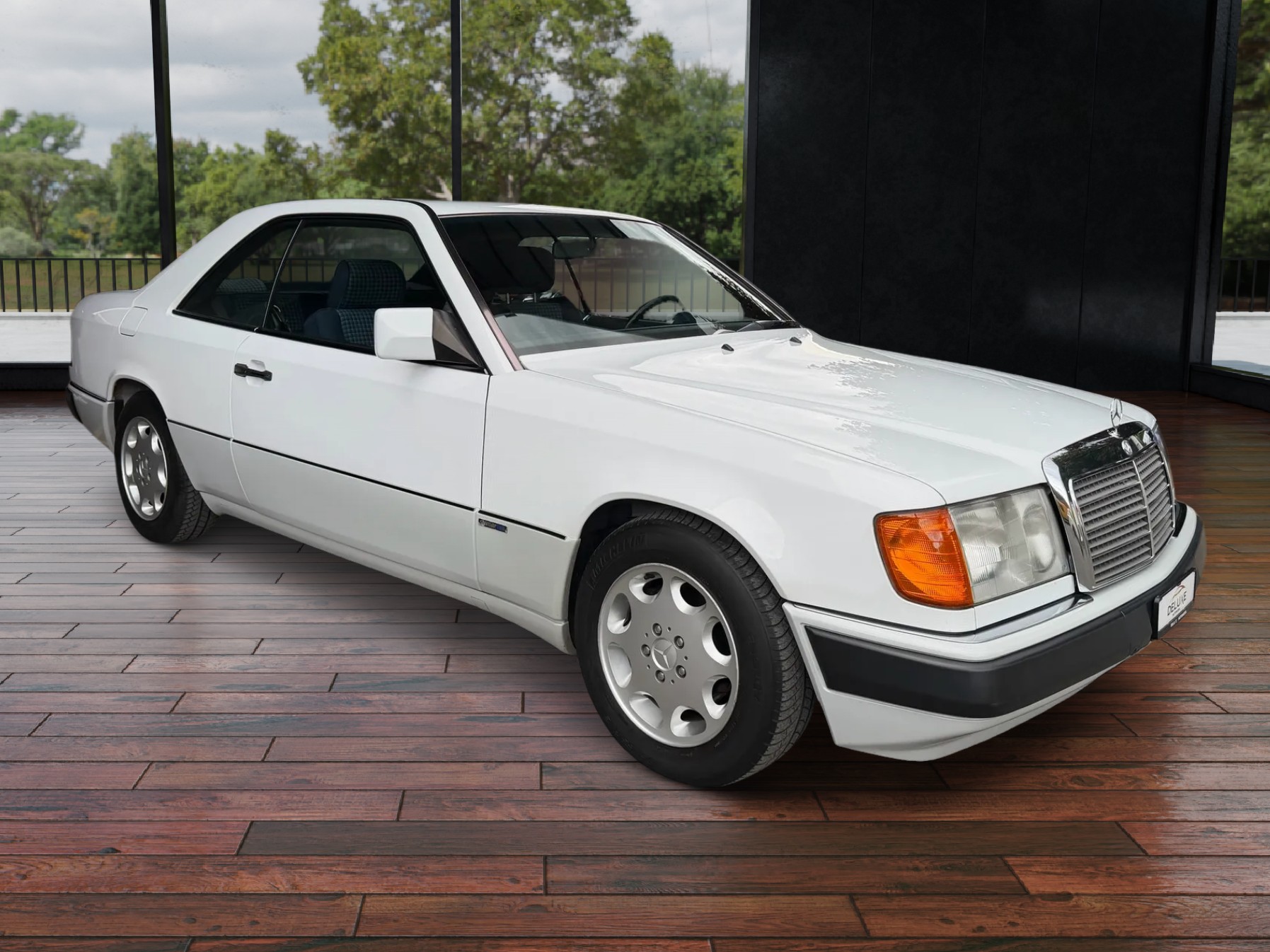 MERCEDES-BENZ 300 CE-image-7