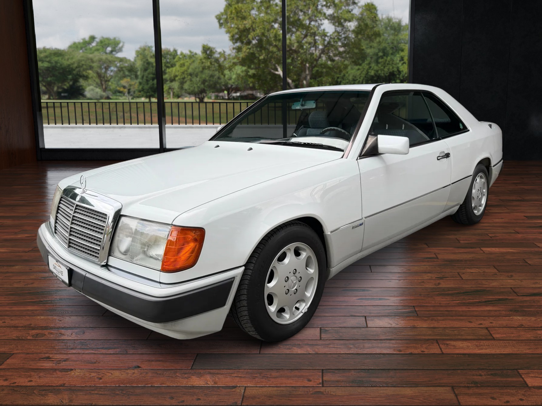 MERCEDES-BENZ 300 CE-image-1