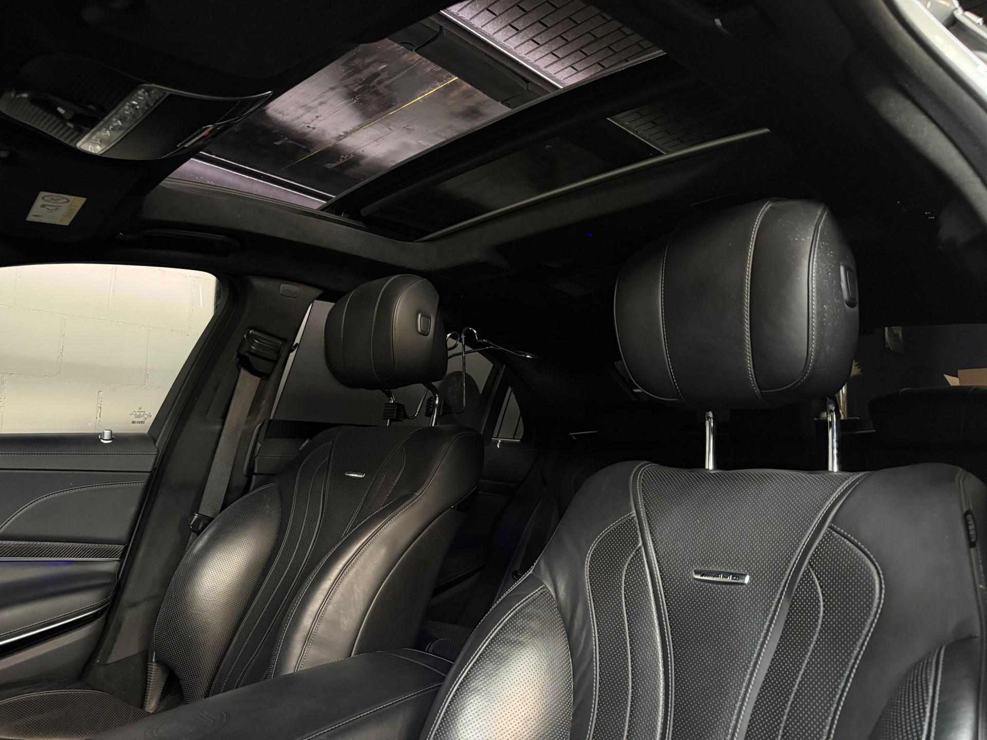 MERCEDES-BENZ S 63 AMG L 4Matic Speedshift MCT / AB MFK / CARBON / PANORAMADACH / BURMESTER / 22’’ Zoll / IWC / Alcantara Dachhimmel-image-21