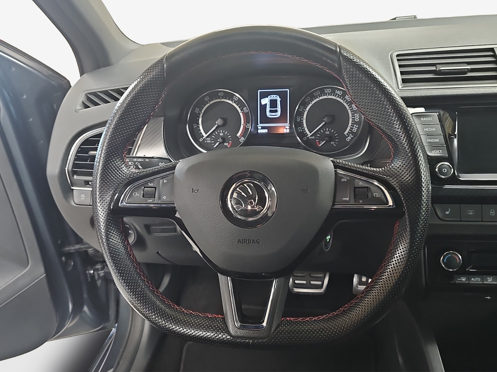 SKODA Fabia Combi 1.0 TSI Monte Carlo DSG-image-9