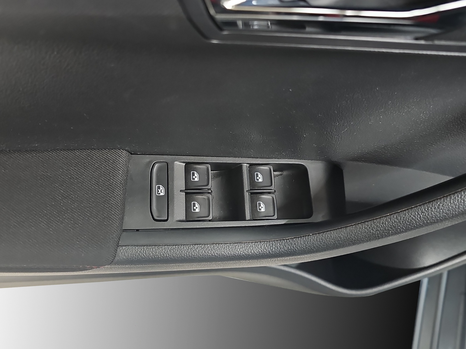 SKODA Fabia Combi 1.0 TSI Monte Carlo DSG-image-14
