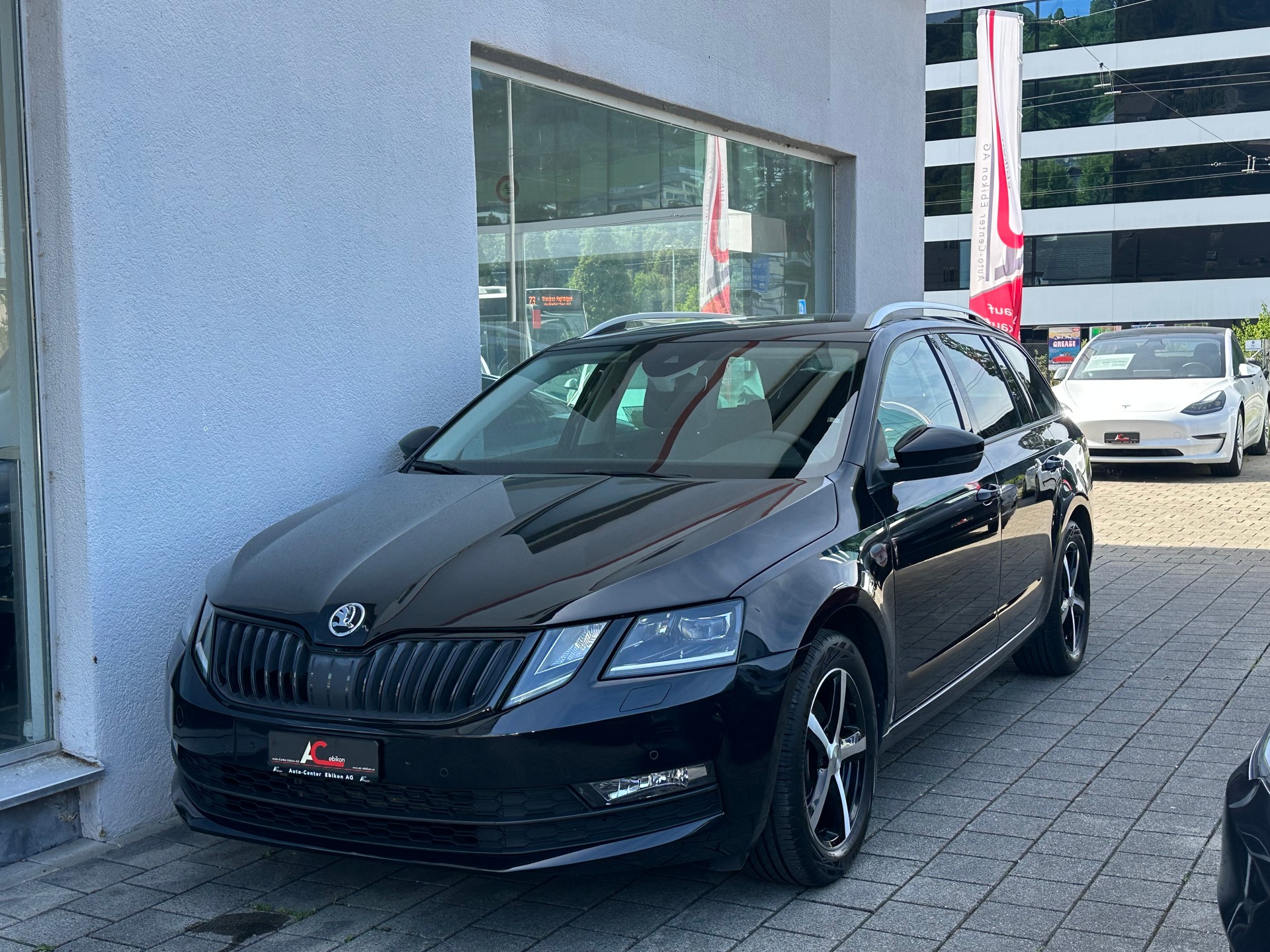 SKODA Octavia Combi 1.5 TSI Ambition DSG
