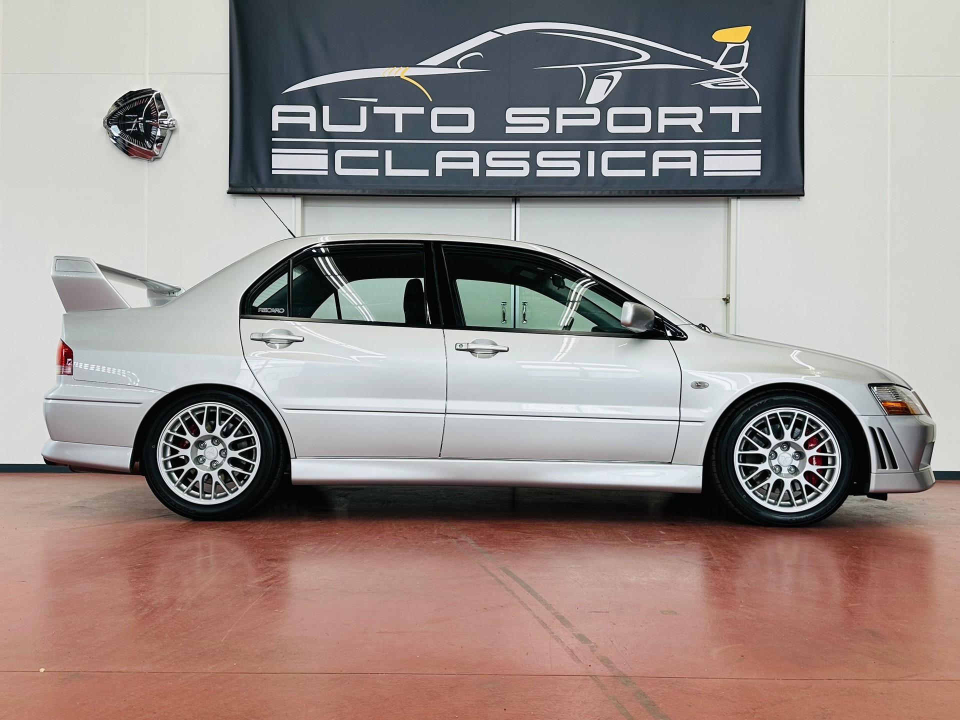 MITSUBISHI Lancer Evolution VII-image-5