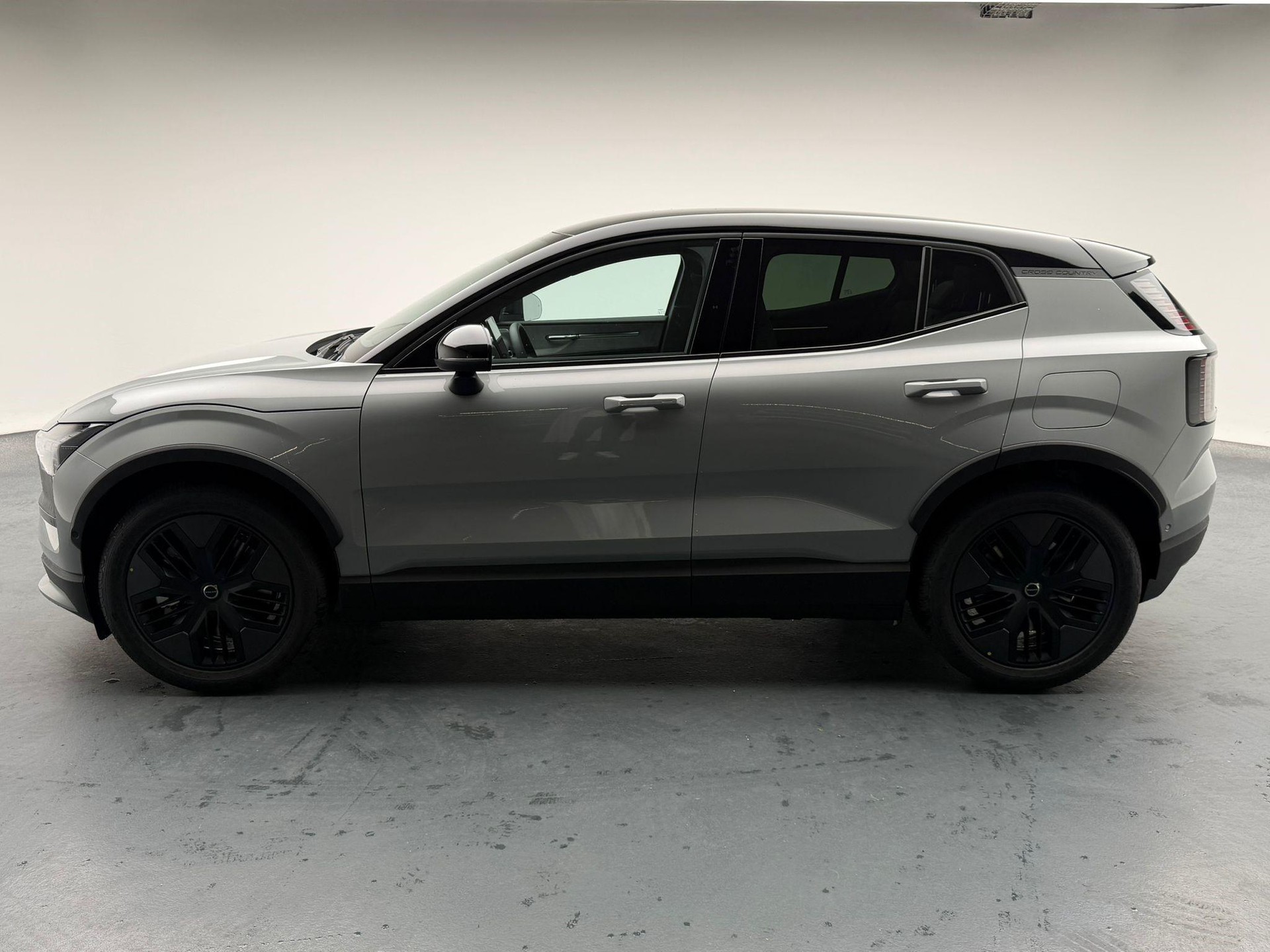VOLVO EX30 CC E60 Twin Performance AWD-image-1