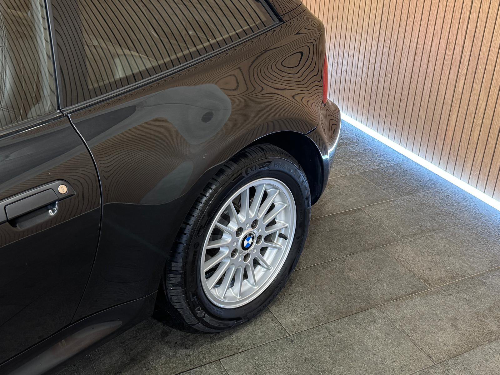 BMW Z3 2.8i Coupé-image-15