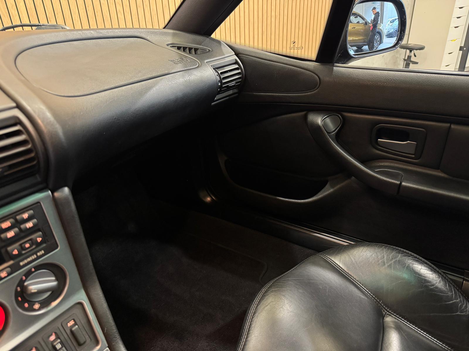 BMW Z3 2.8i Coupé-image-16