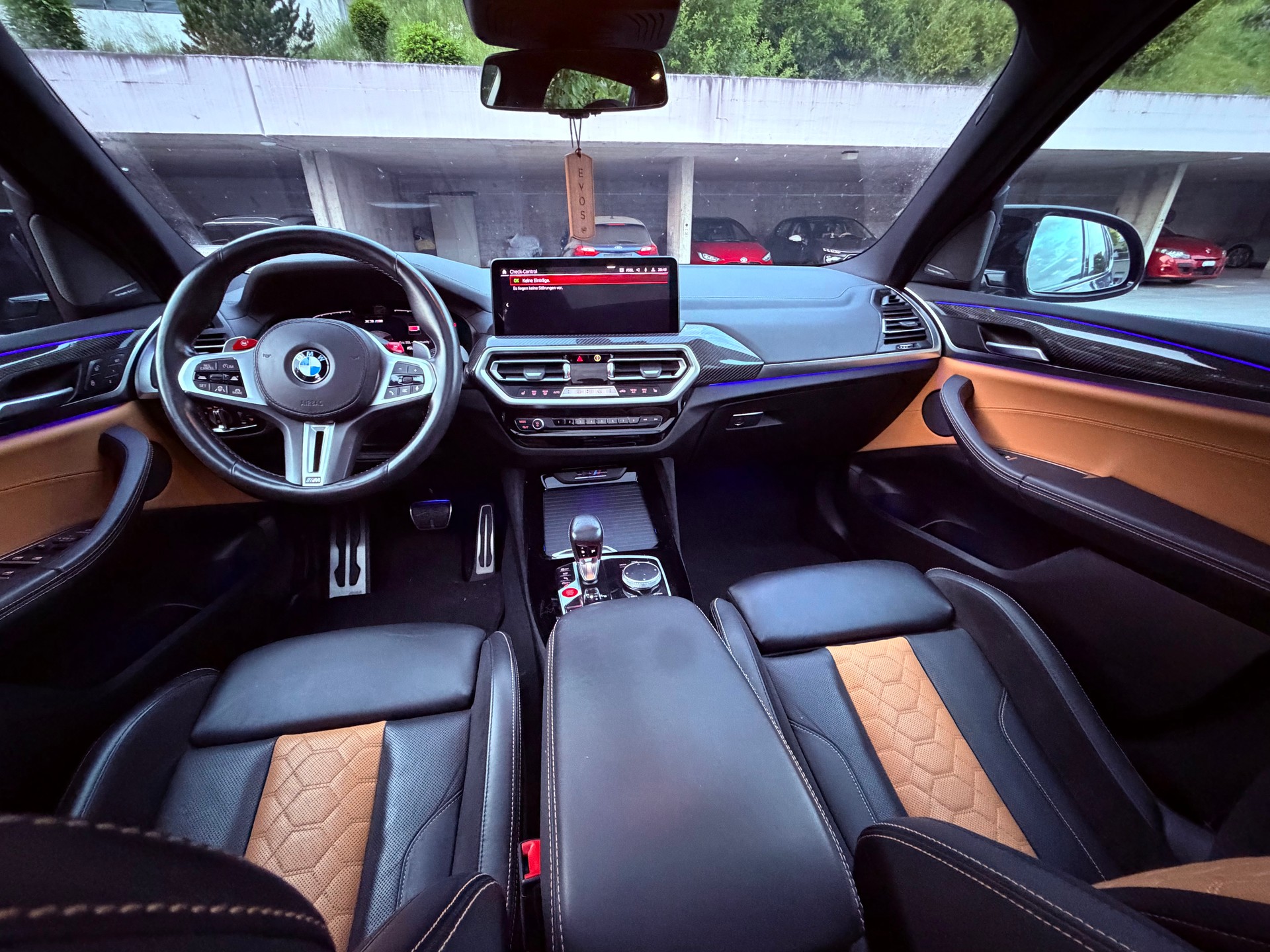 BMW XDrive Steptronic Competition-image-1