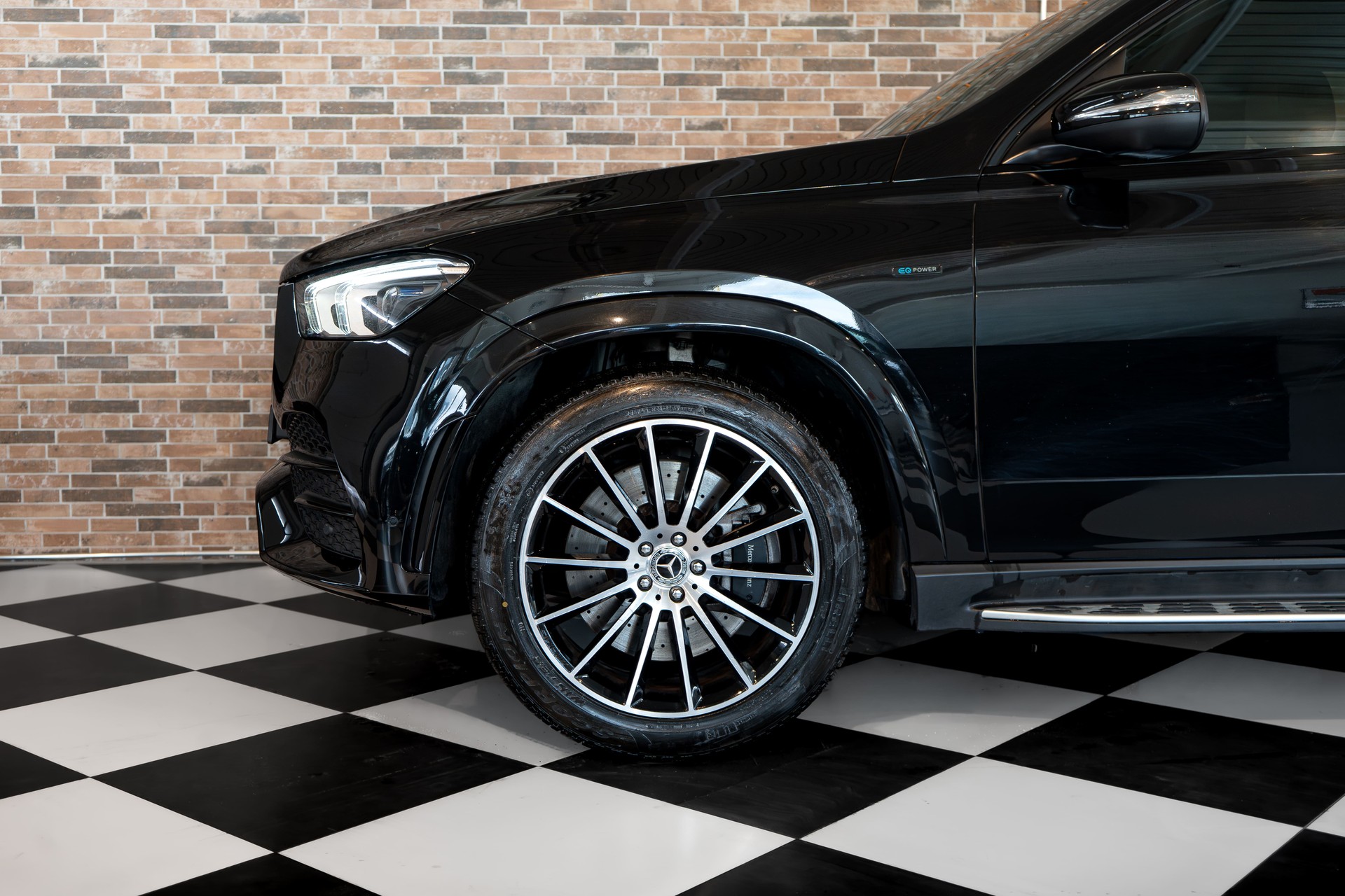 MERCEDES-BENZ GLE 350 e 4Matic 9G-Tronic-image-4