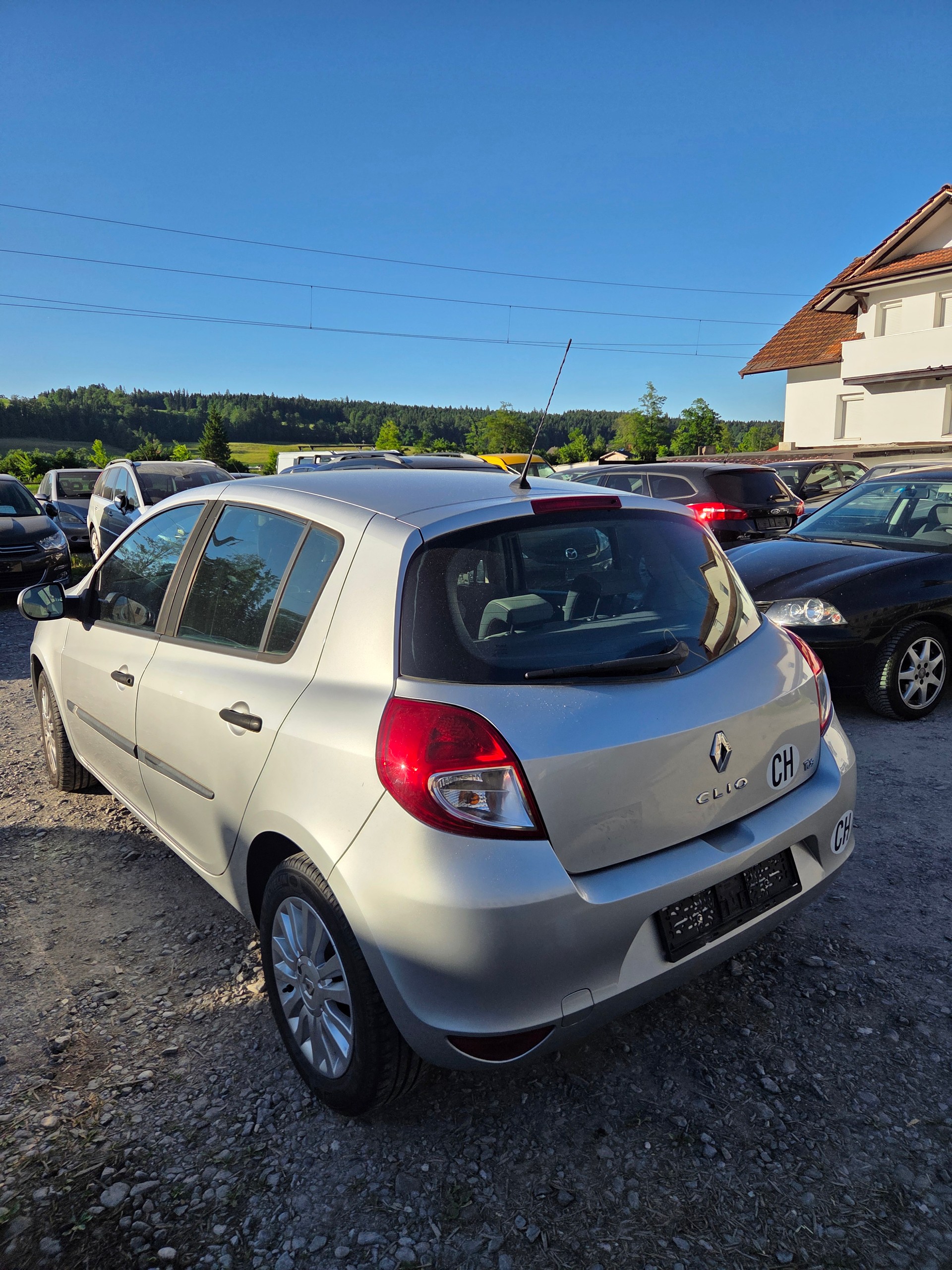 RENAULT Clio 1.2 16V Turbo Night&Day-image-3