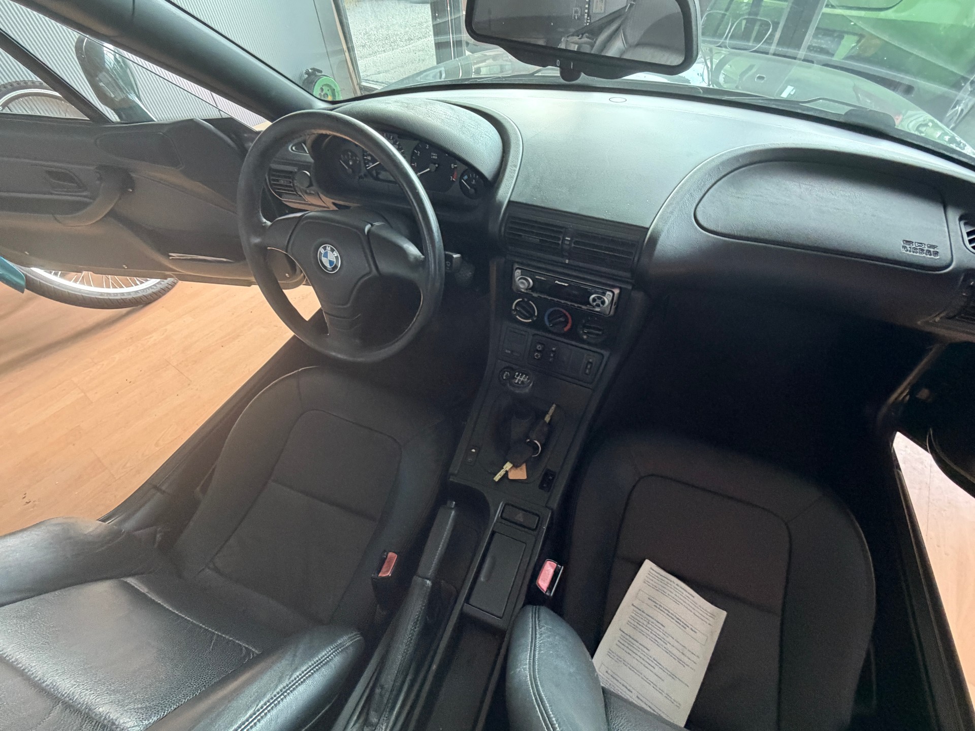 BMW Z3 1.9i Roadster-image-7