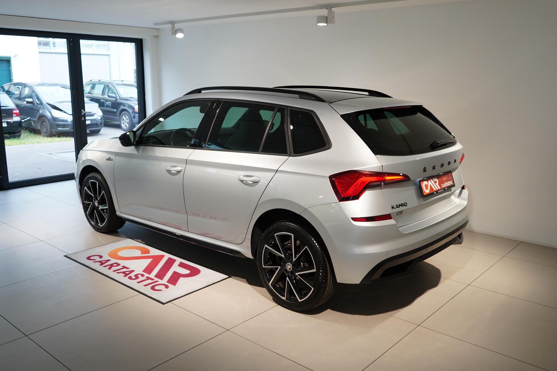 SKODA Kamiq 1.0 TSI Monte Carlo DSG-image-2