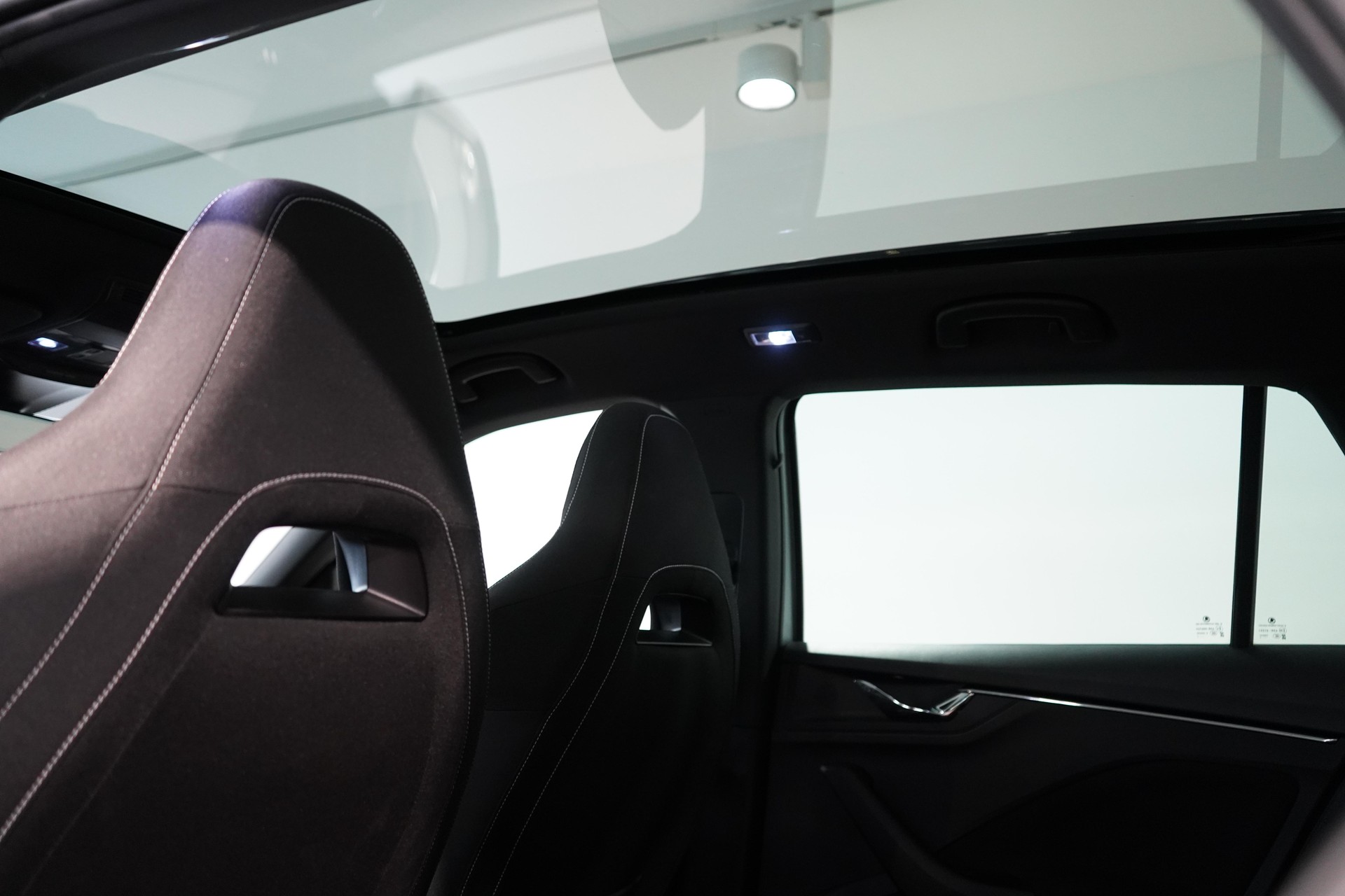 SKODA Kamiq 1.0 TSI Monte Carlo DSG-image-19