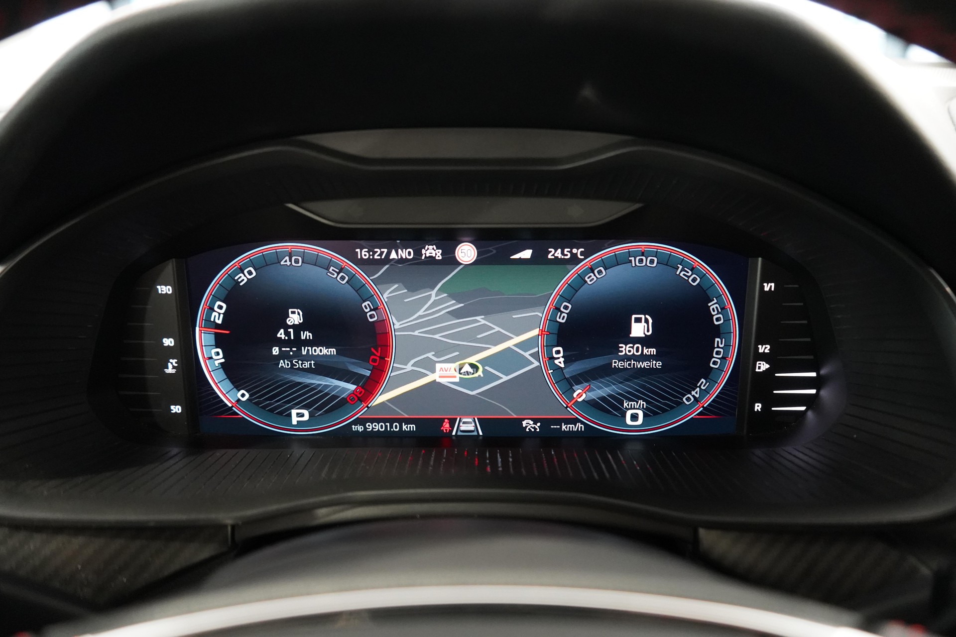 SKODA Kamiq 1.0 TSI Monte Carlo DSG-image-9