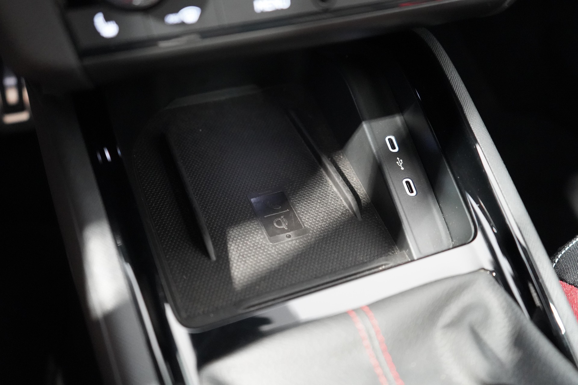 SKODA Kamiq 1.0 TSI Monte Carlo DSG-image-13