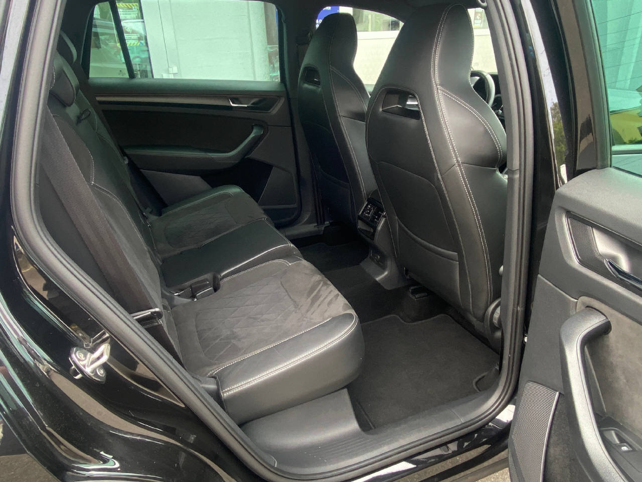 SKODA Kodiaq 2.0 TSI Sportline DSG-image-10