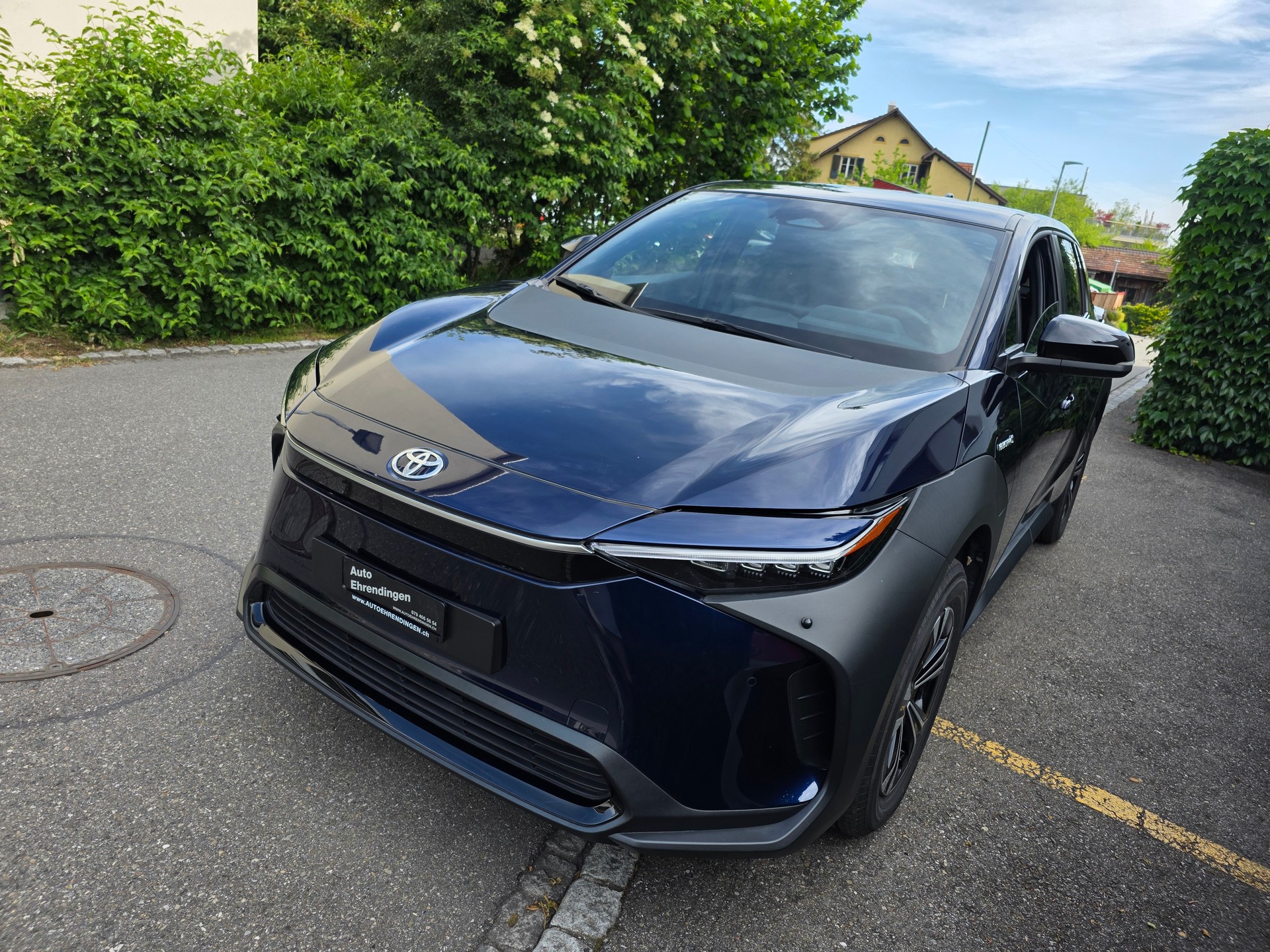 TOYOTA bZ4X Style 71,4 kWh 4WD