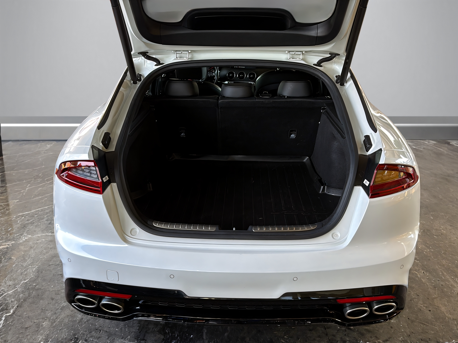 KIA Stinger GT 3.3 T-GDi-image-10