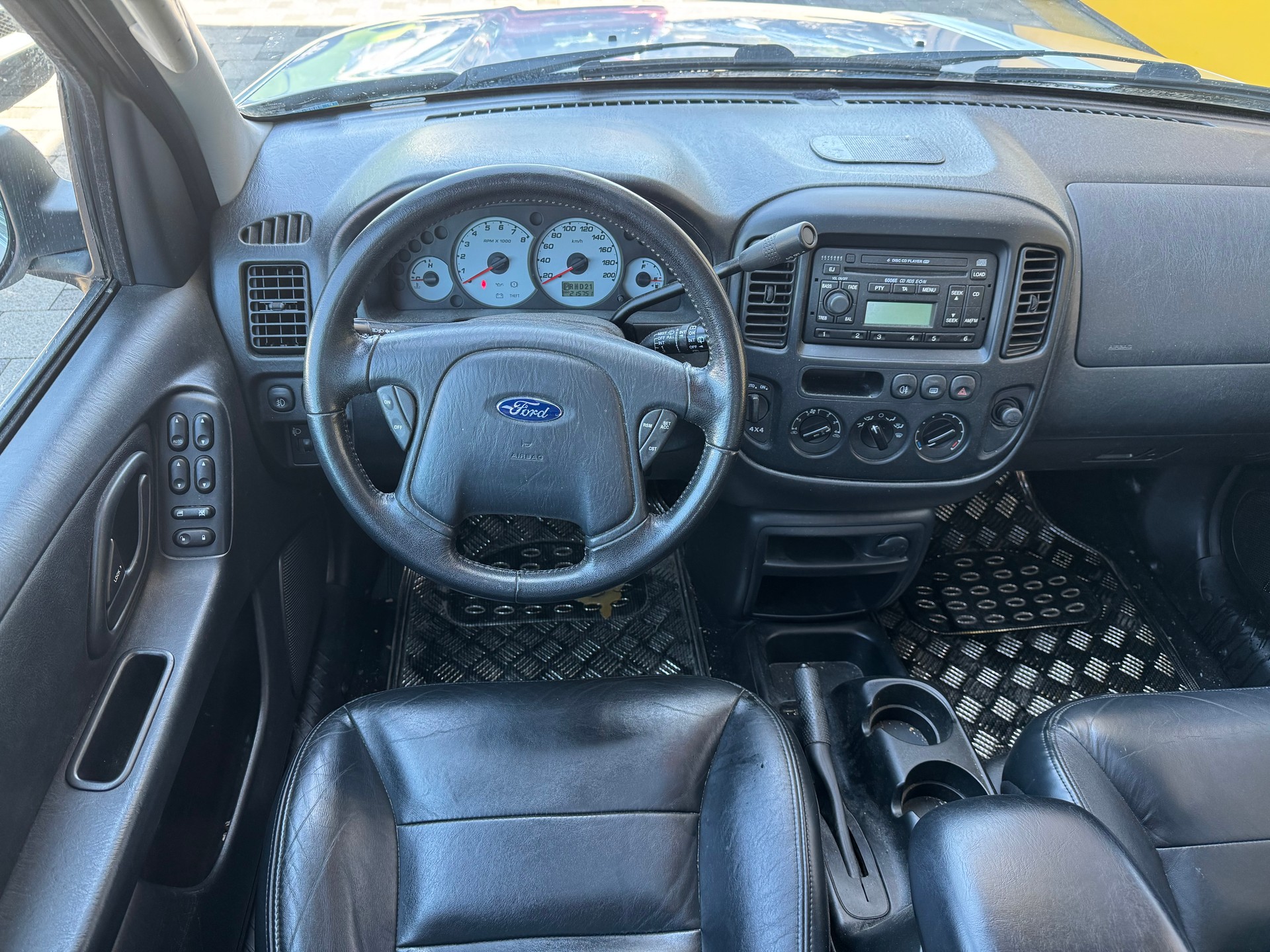 FORD Maverick 3.0 24V-image-10