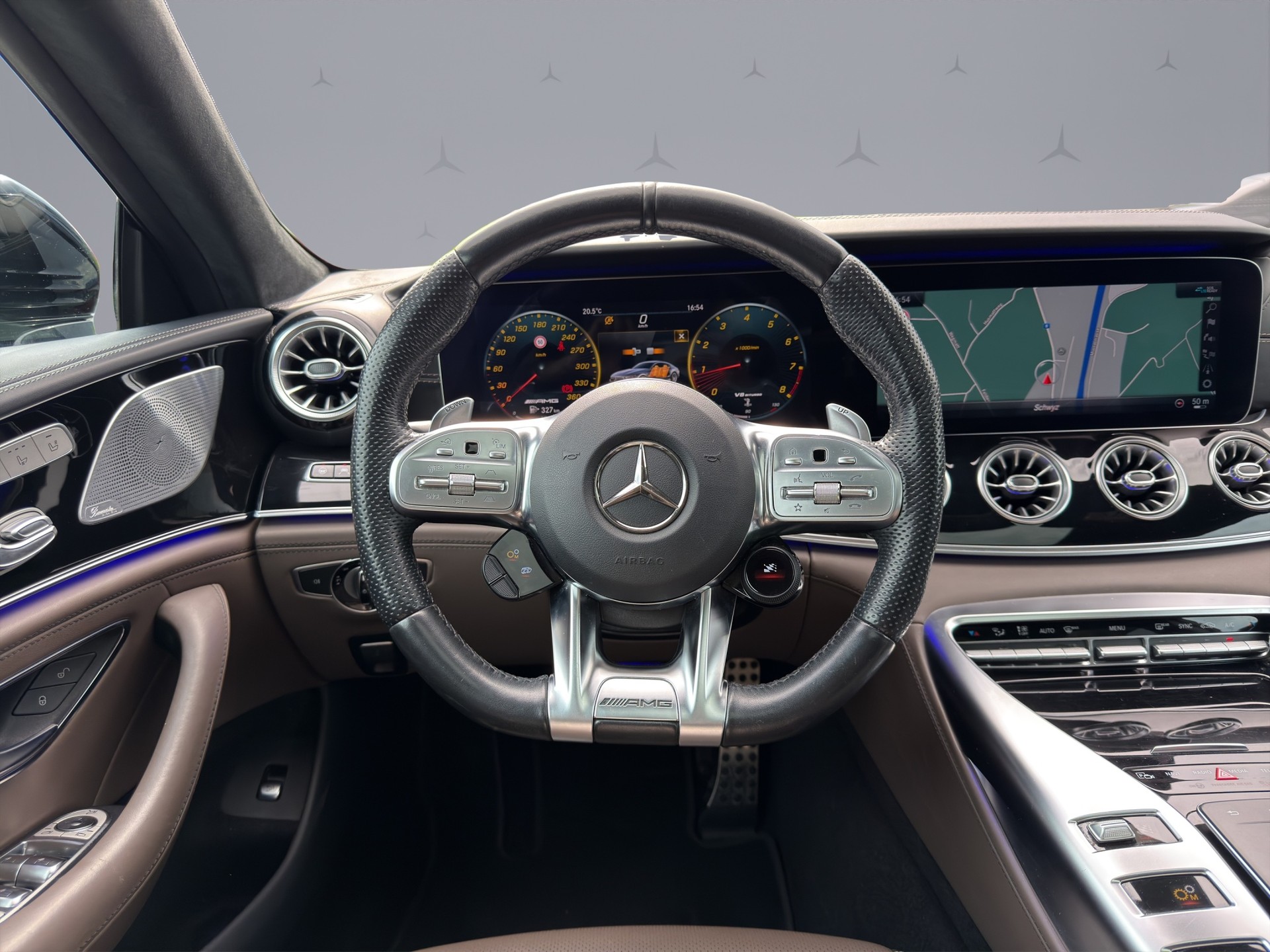 MERCEDES-BENZ AMG GT 63 S 4matic+-image-10