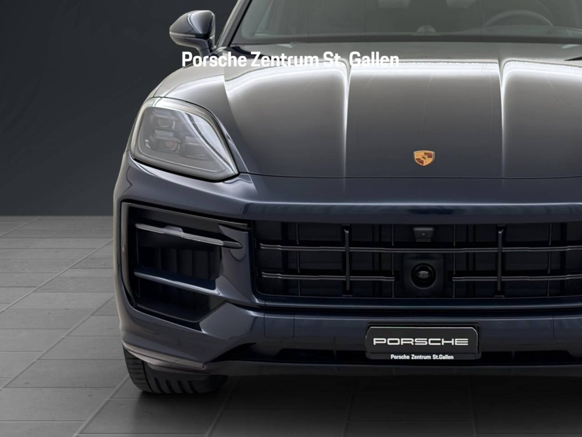 PORSCHE Cayenne E-Hybrid Coupé Black Edition-image-8
