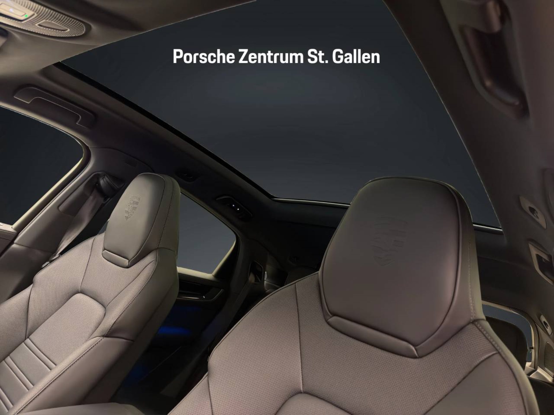 PORSCHE Cayenne E-Hybrid Coupé Black Edition-image-14