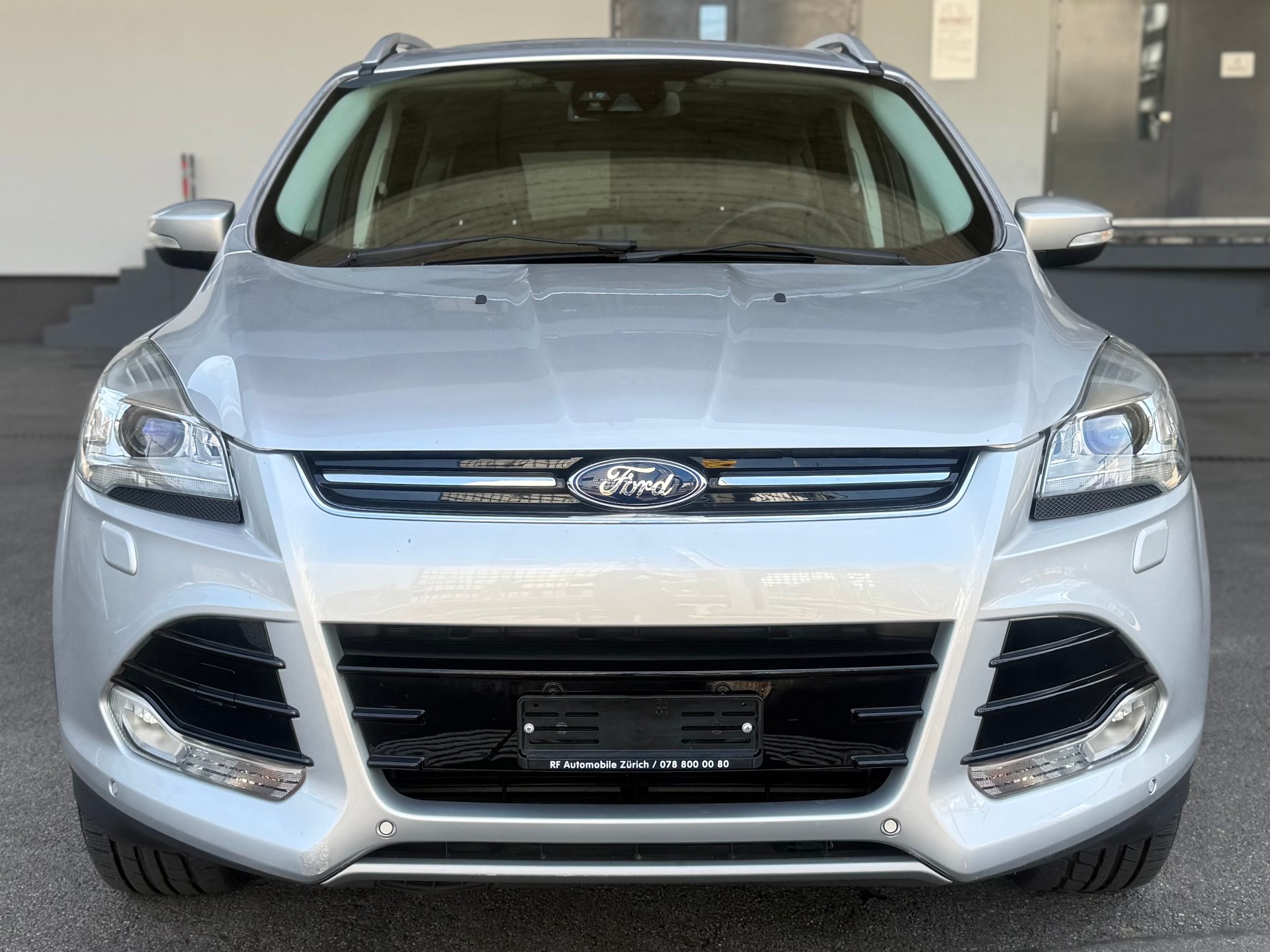 FORD Kuga 1.6 SCTi Titanium 4WD Automatic-image-1
