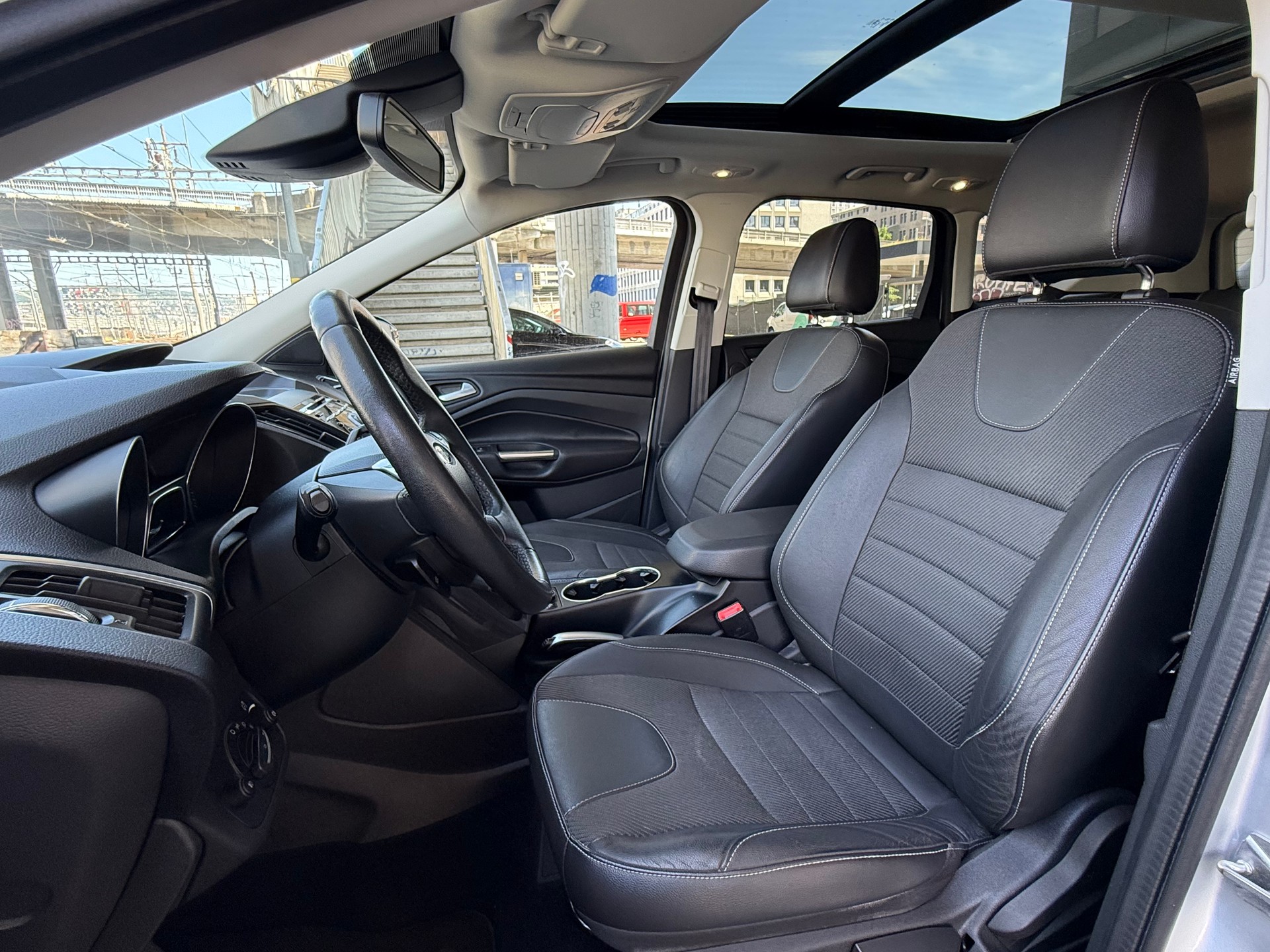 FORD Kuga 1.6 SCTi Titanium 4WD Automatic-image-11