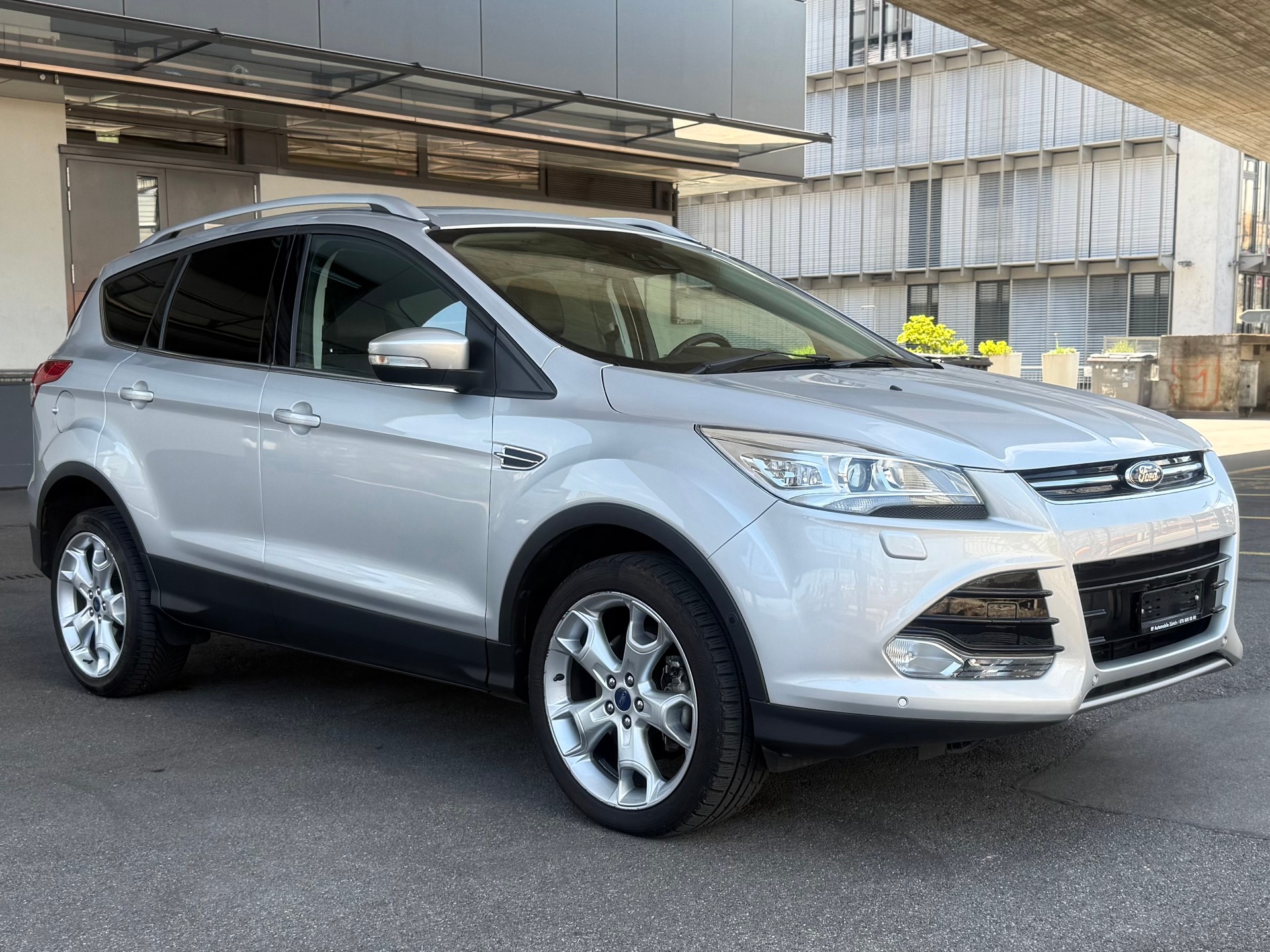 FORD Kuga 1.6 SCTi Titanium 4WD Automatic-image-0