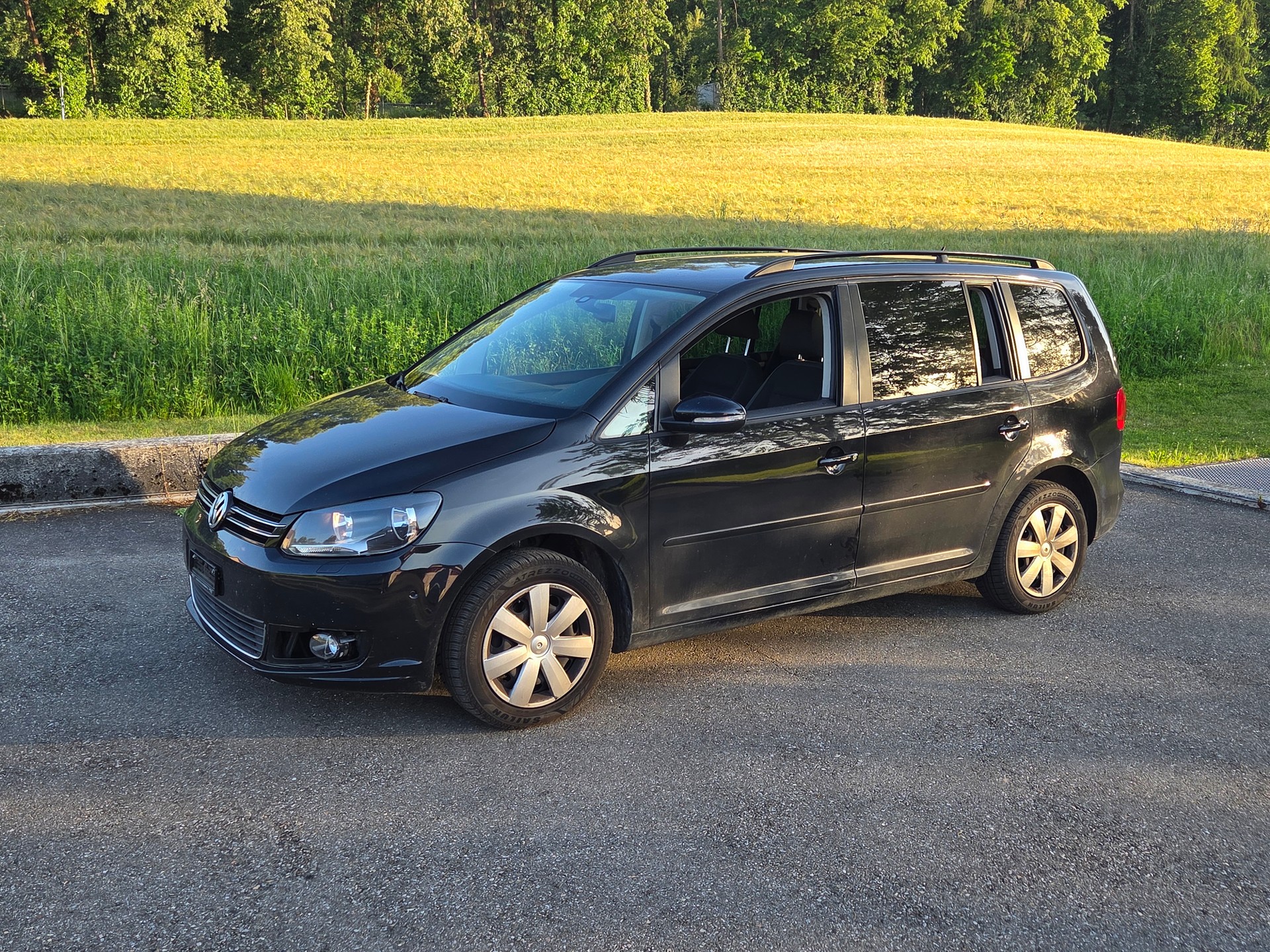 VW Touran 1.4 TSI Trendline-image-1