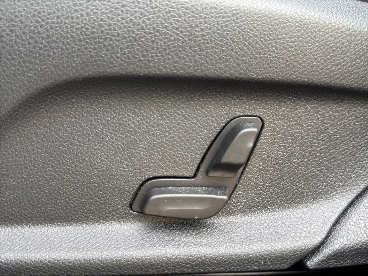 MERCEDES-BENZ GLC 220 d AMG Line 4m Coupé-image-10