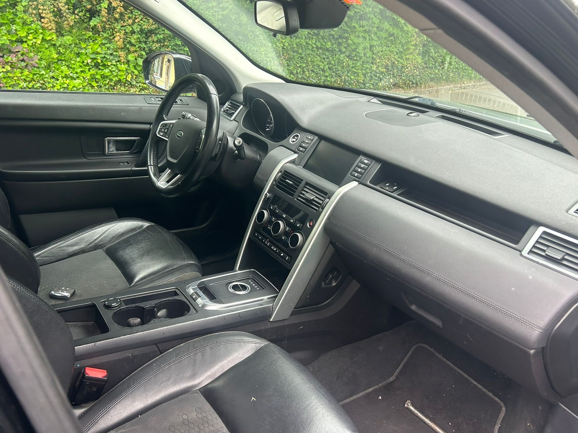 LAND ROVER Discovery Sport 2.0 TD4 Pure-image-5