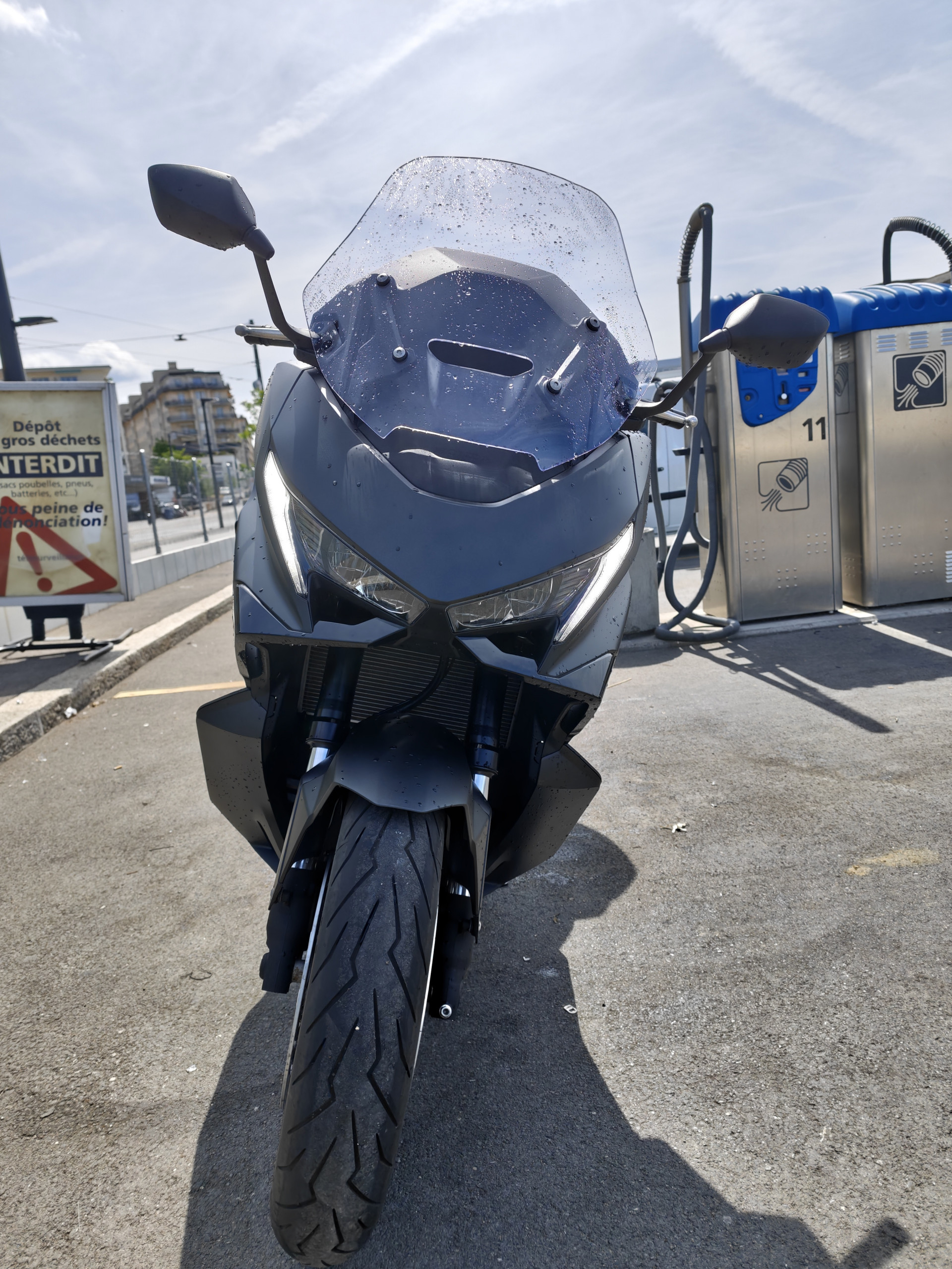 HONDA NSS 750 Forza Dépot-vente-showroom-element-2